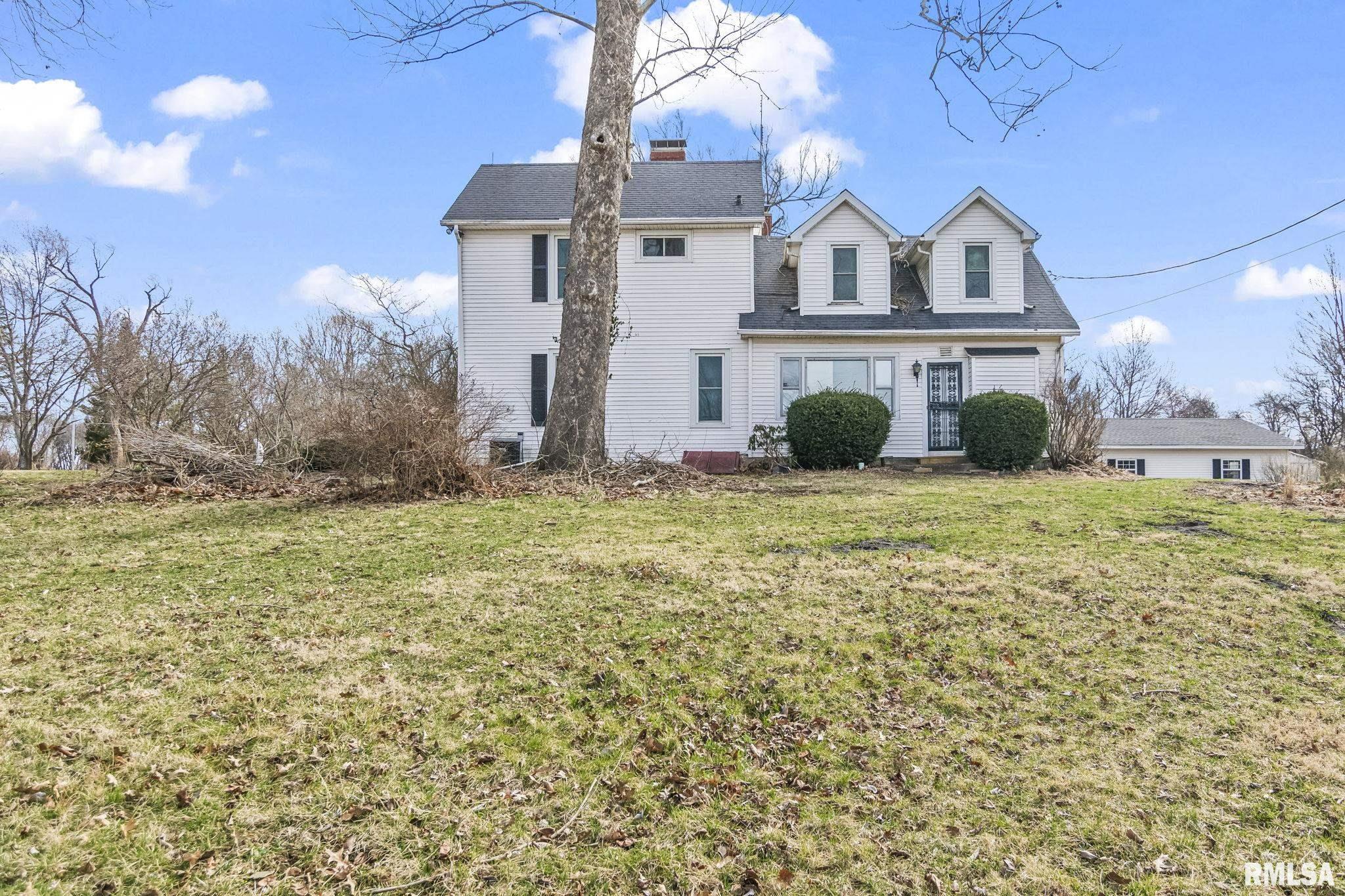 570 W ANDREW Road