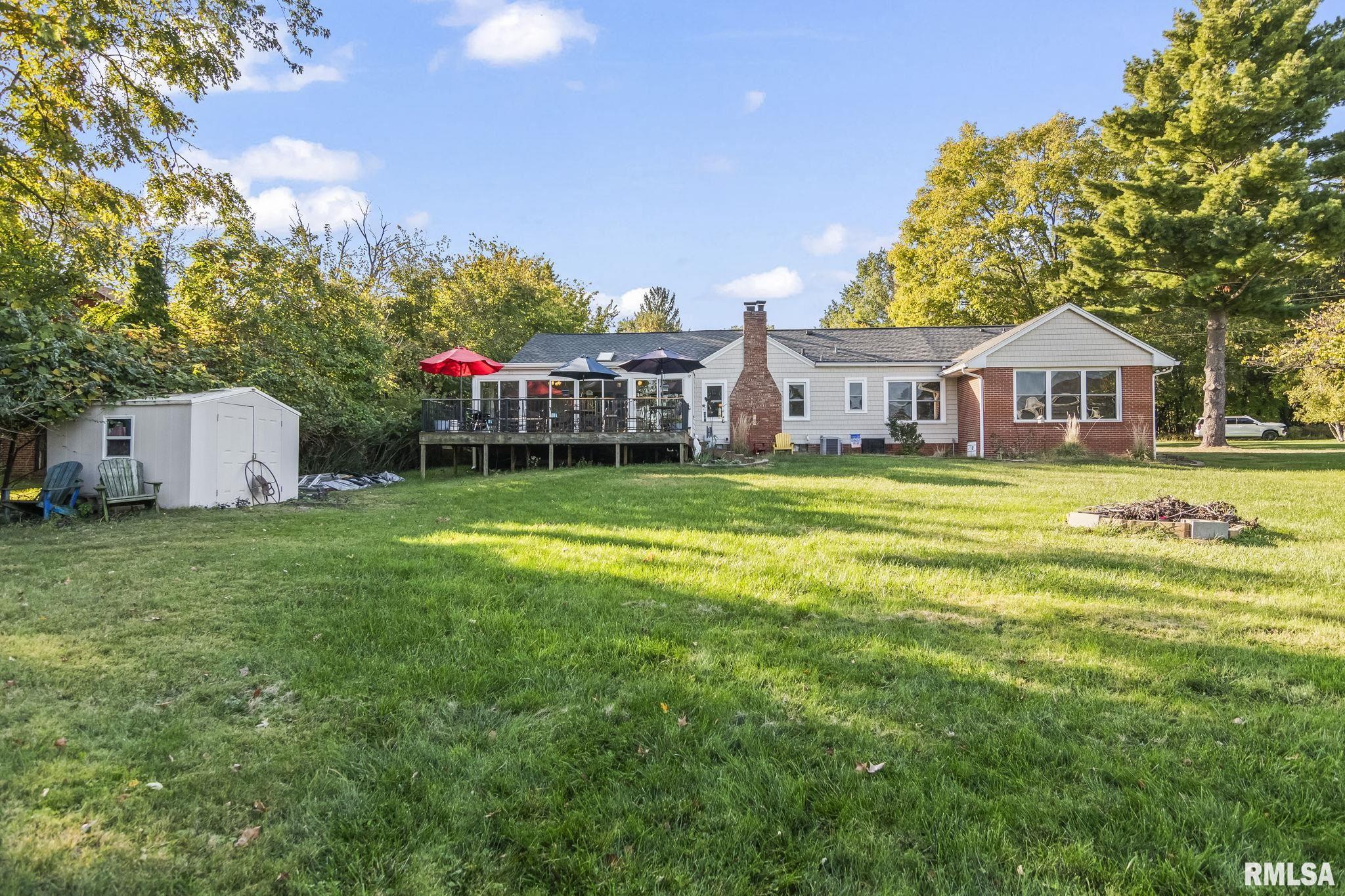 108 E Hazel Dell Lane