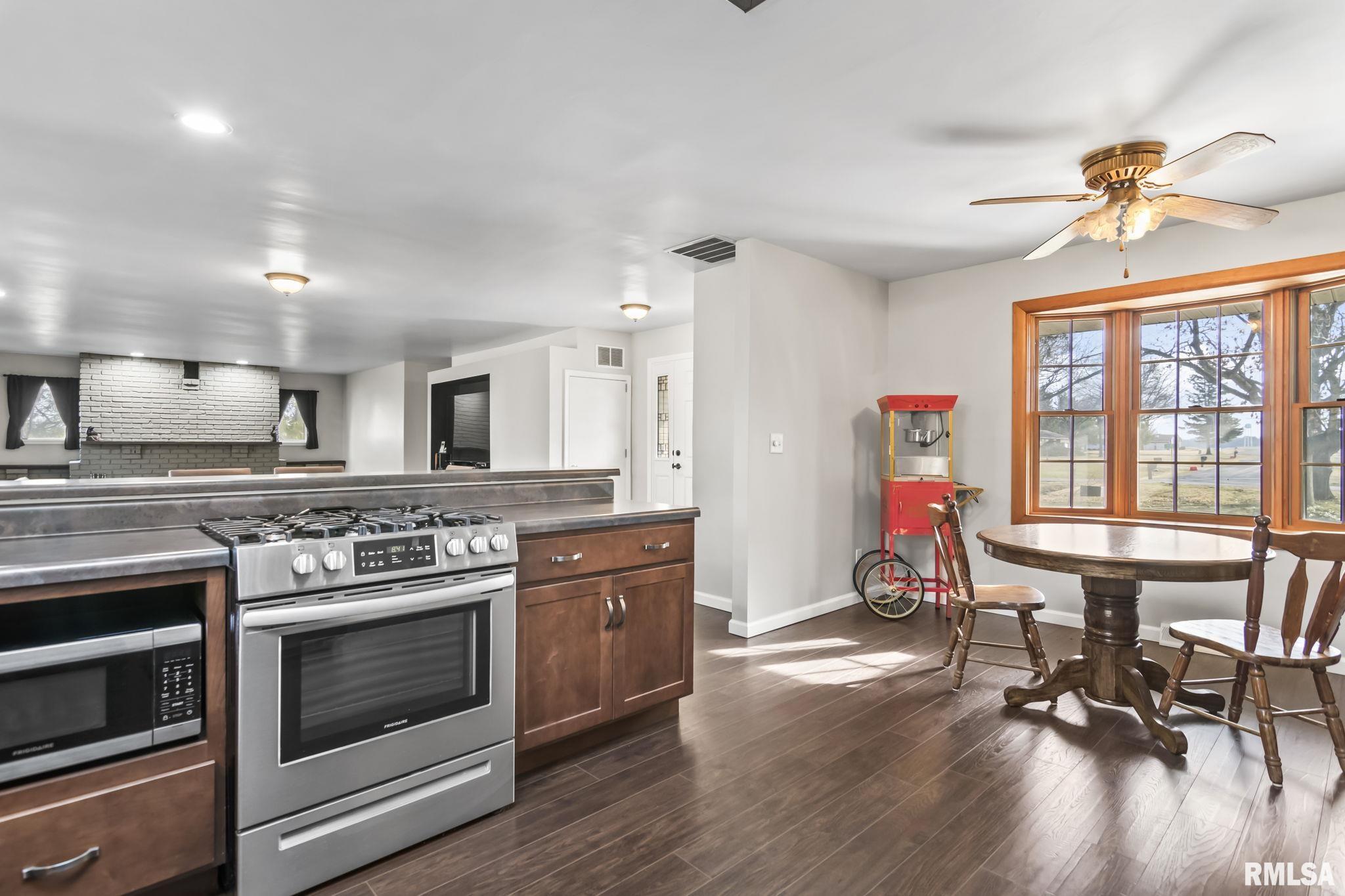 61 LONGVIEW Drive