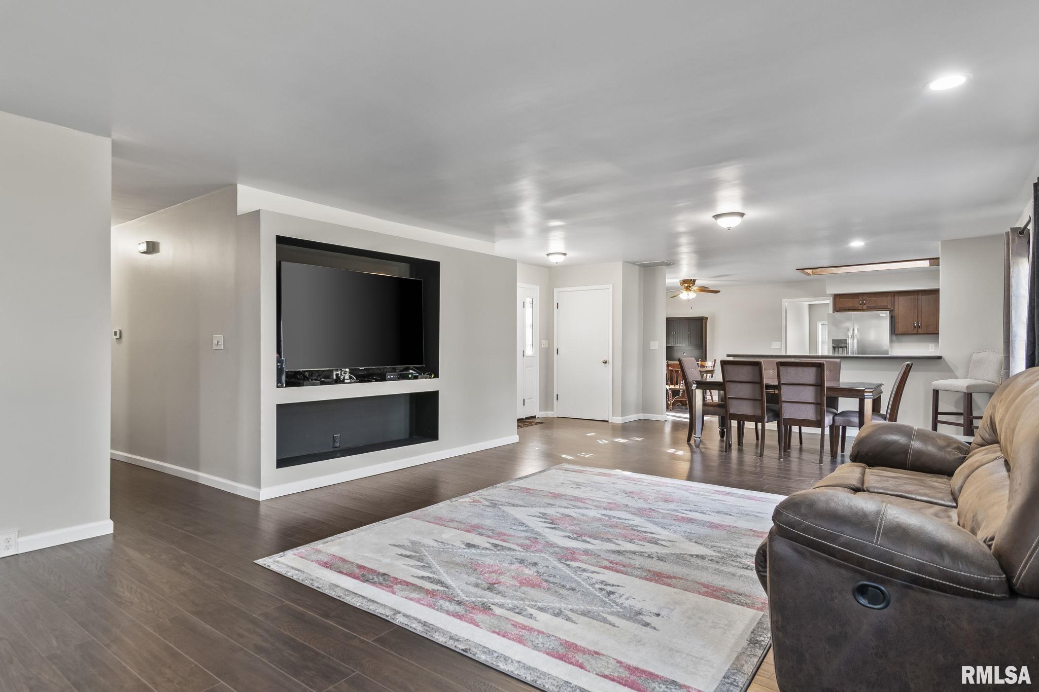 61 LONGVIEW Drive