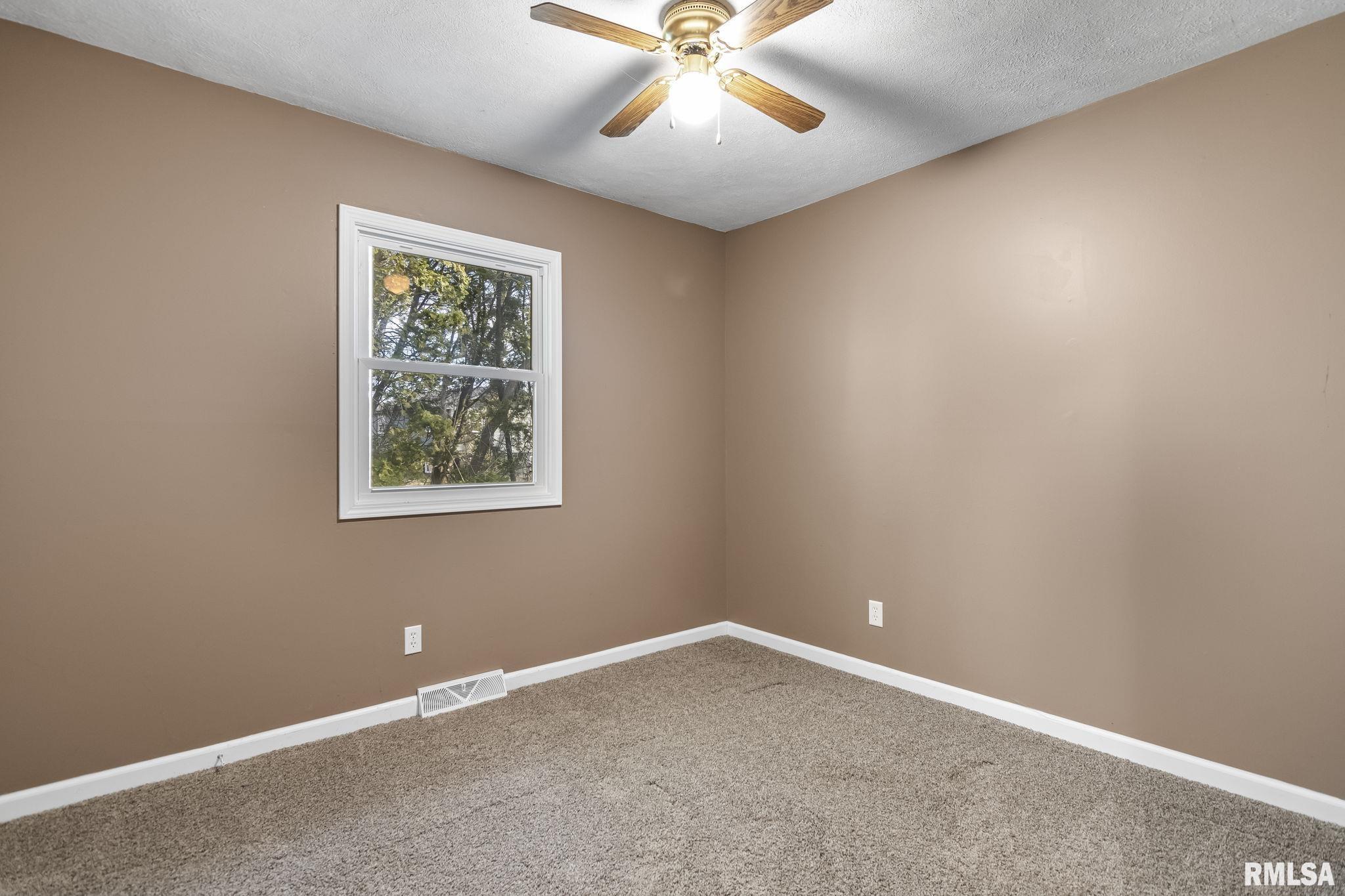 61 LONGVIEW Drive