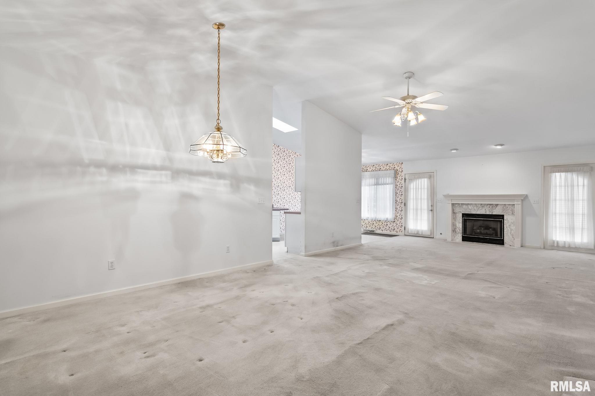 5000 EAGLE RIDGE Drive