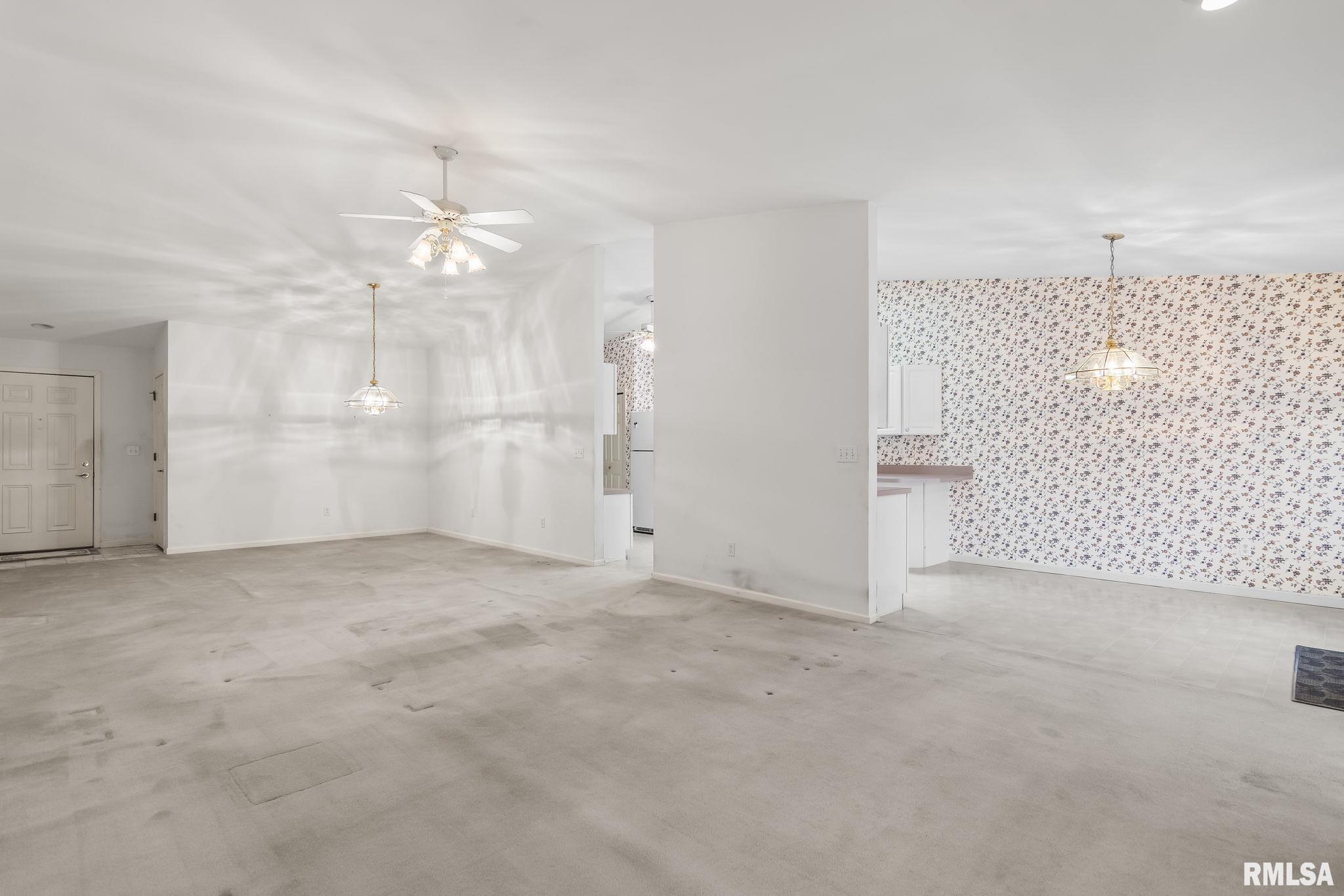 5000 EAGLE RIDGE Drive