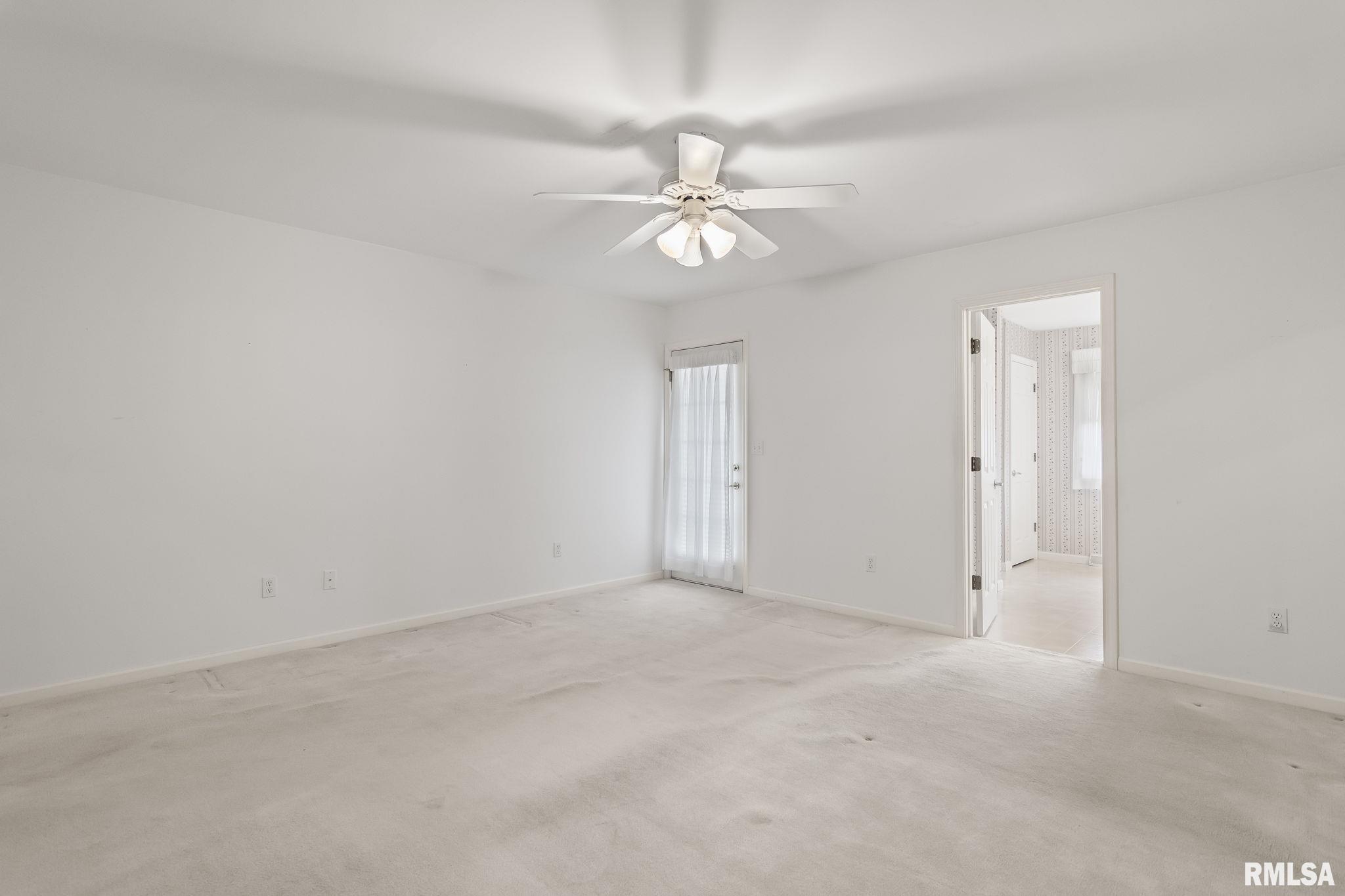 5000 EAGLE RIDGE Drive