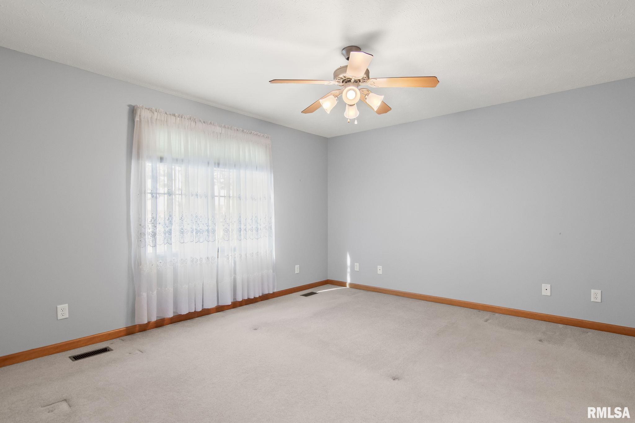 3804 Sugar Loaf Drive