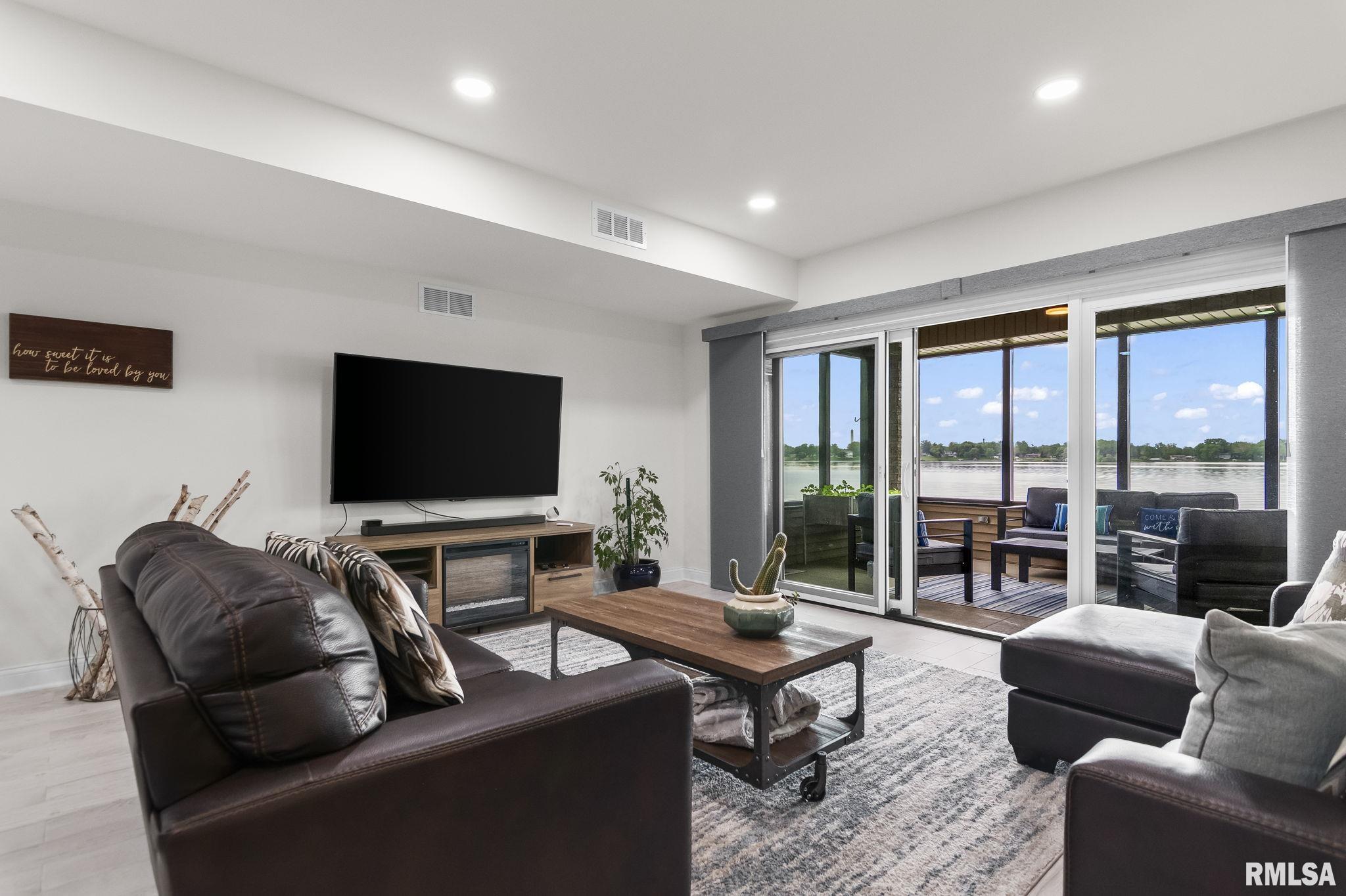 321 Harbor Point Place