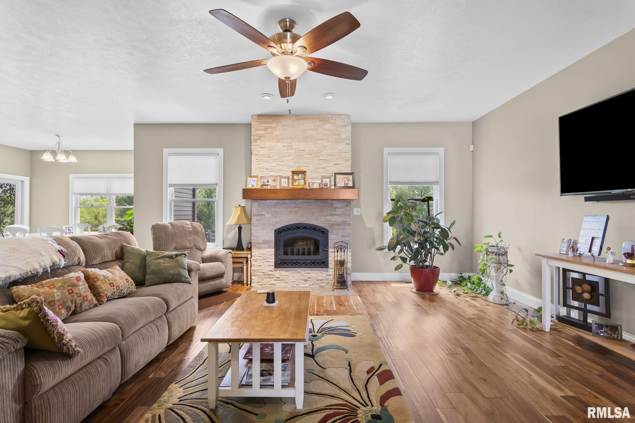 5704 Kelley Point Drive