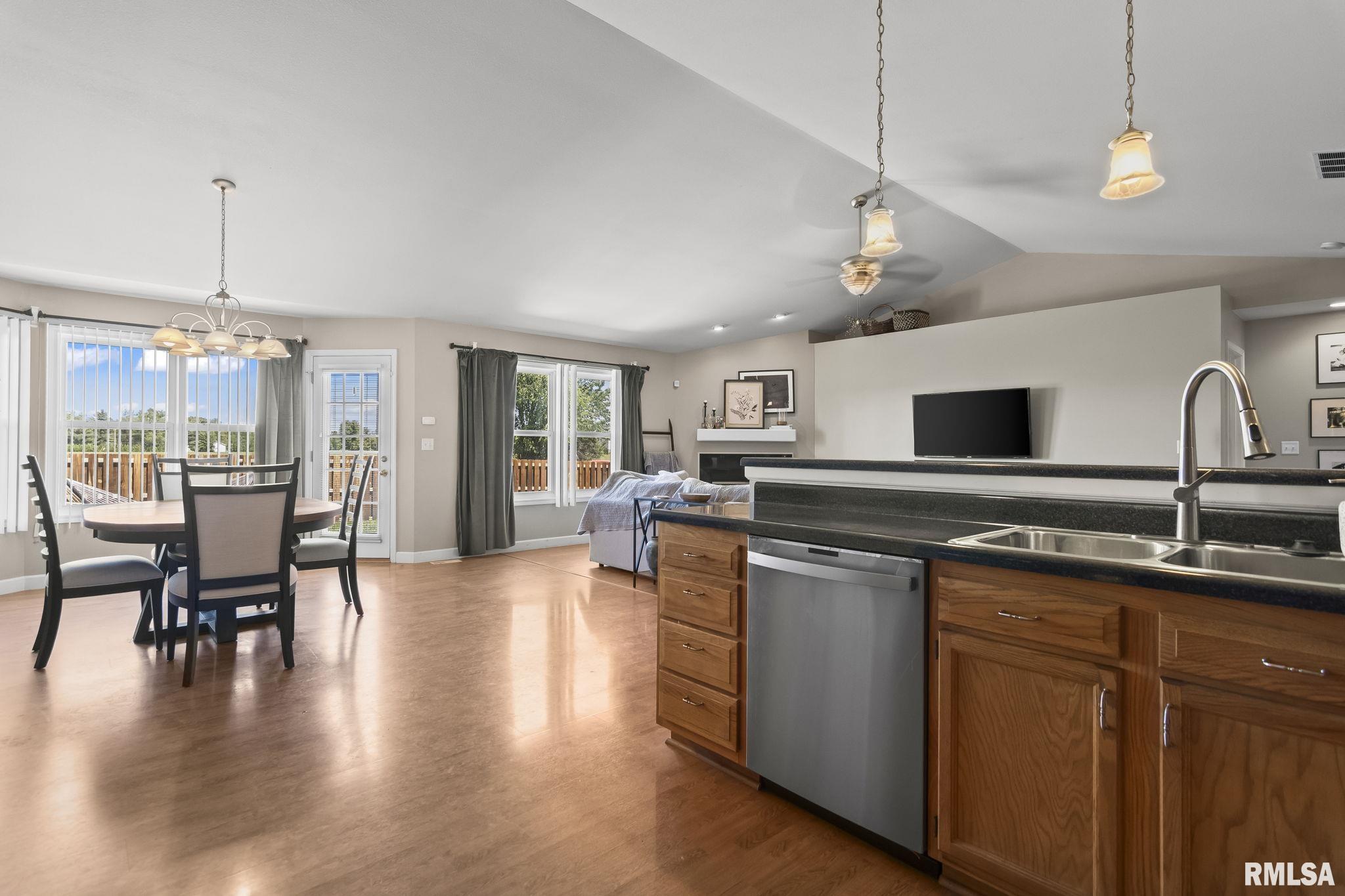 2721 Carl Prairie Drive