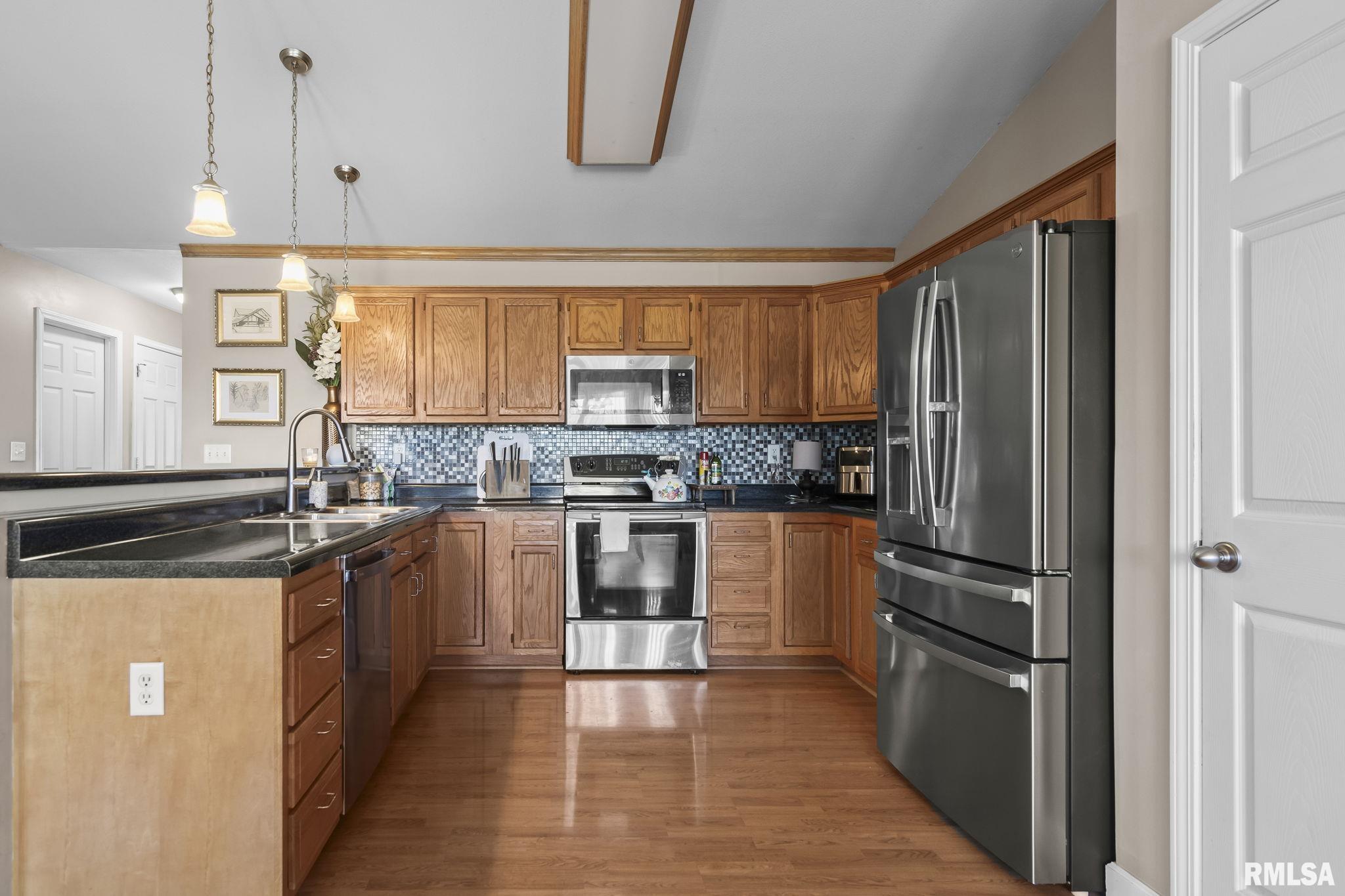 2721 Carl Prairie Drive