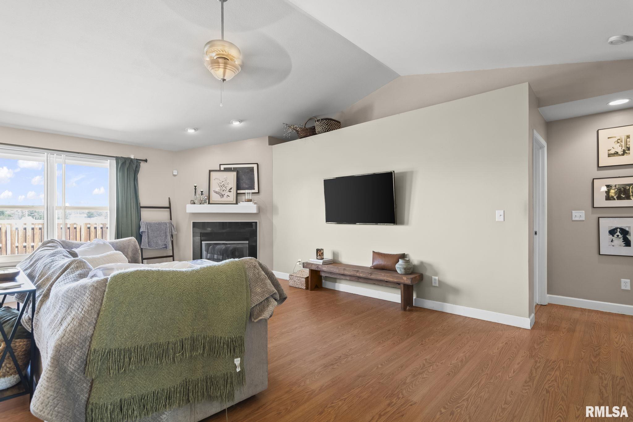 2721 Carl Prairie Drive