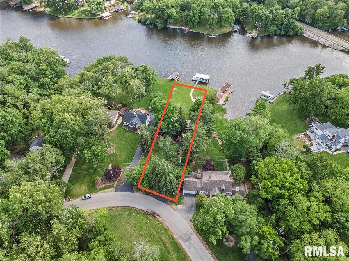 20 East Hazel Dell Lane