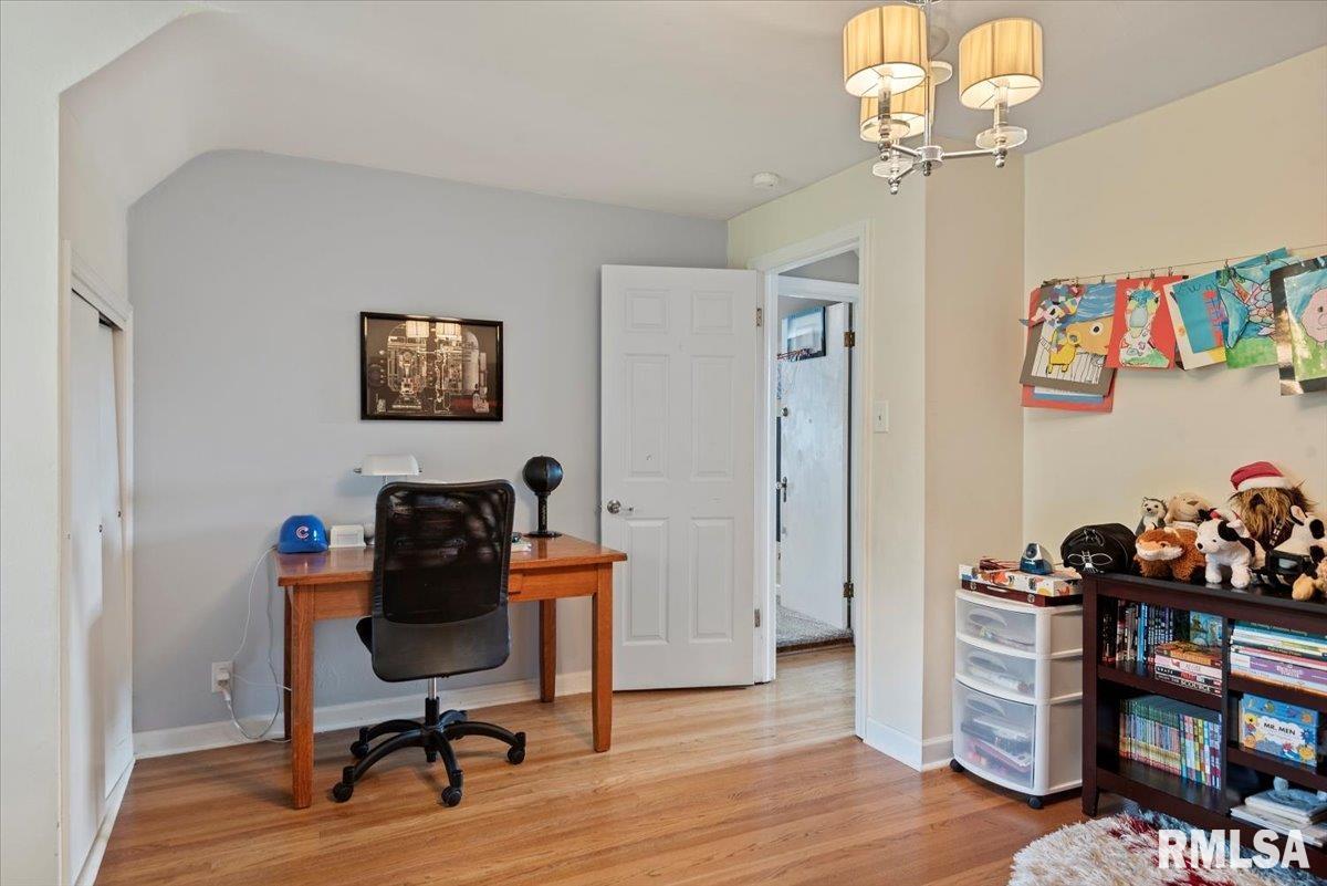 20 East Hazel Dell Lane