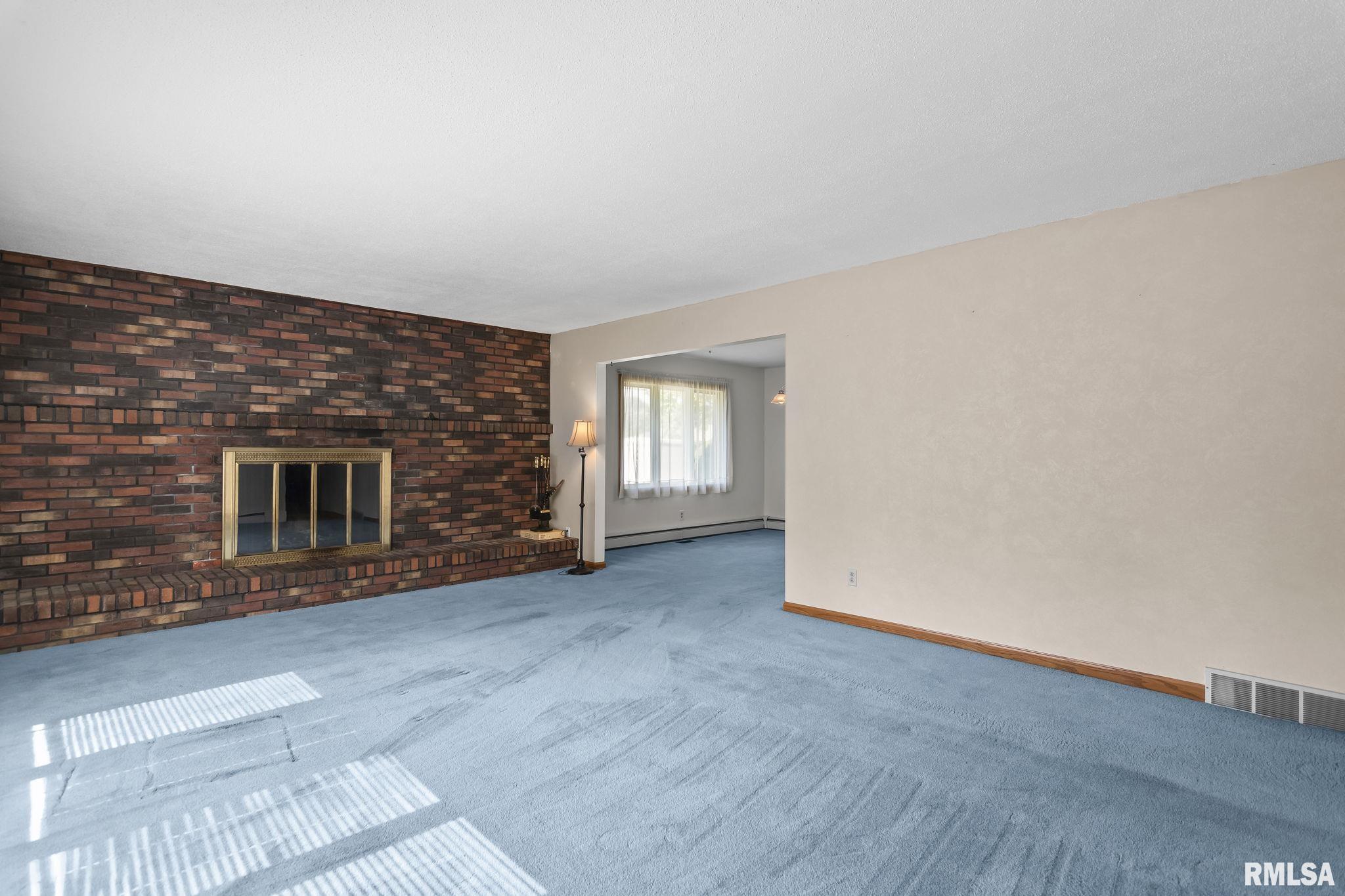 115 Vicar Drive