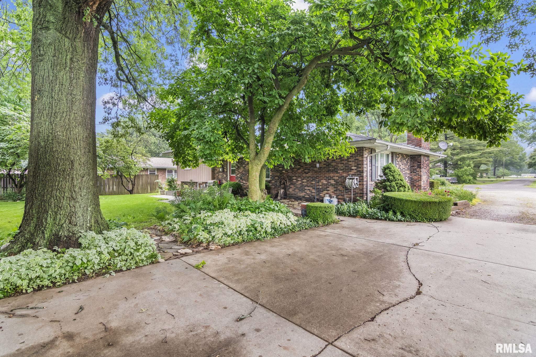 115 Vicar Drive