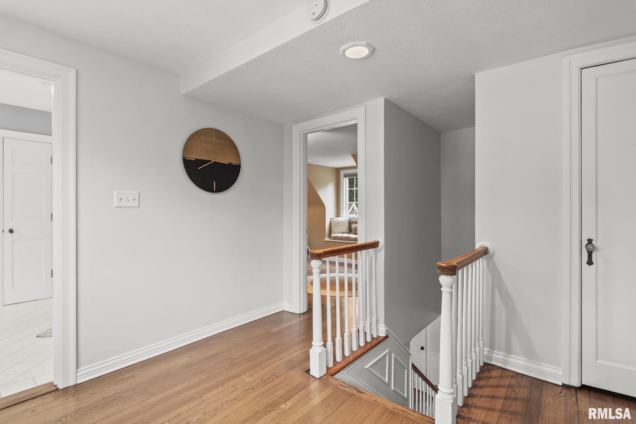 17 OAK Lane