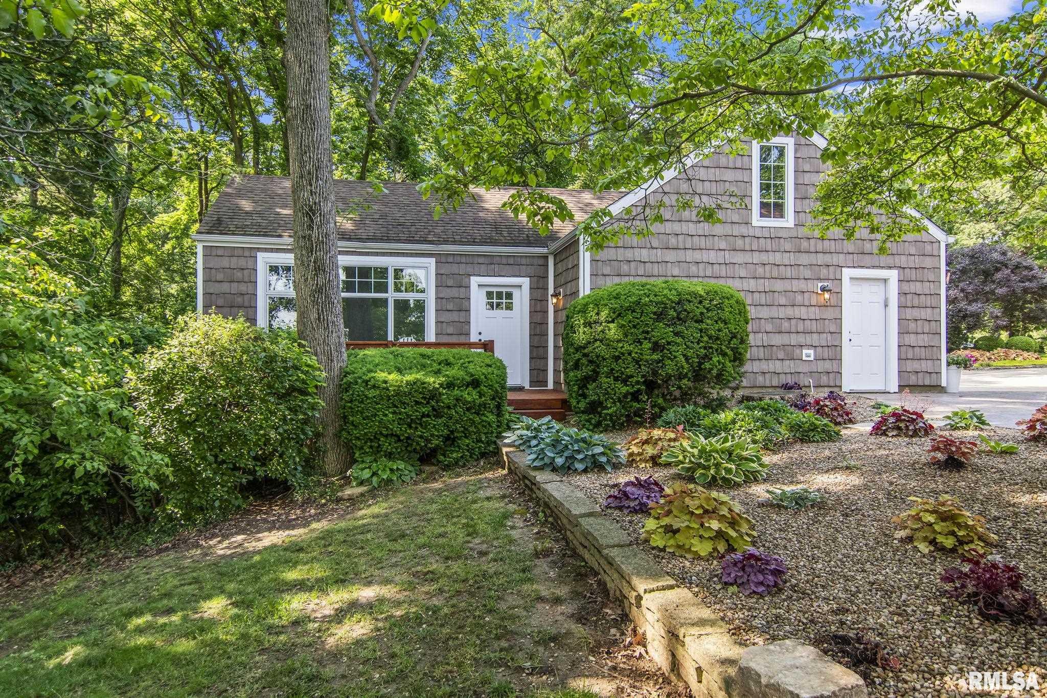 17 OAK Lane