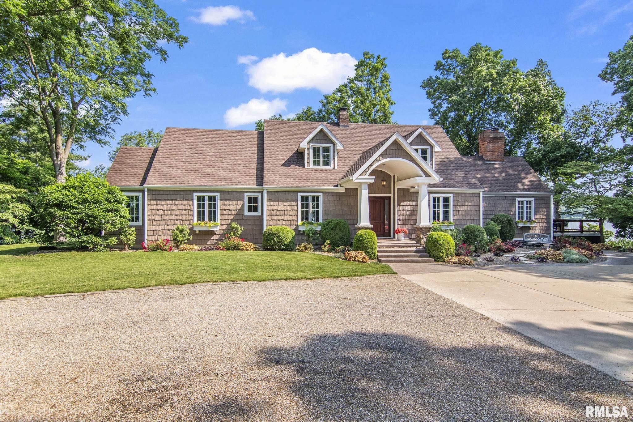 17 OAK Lane