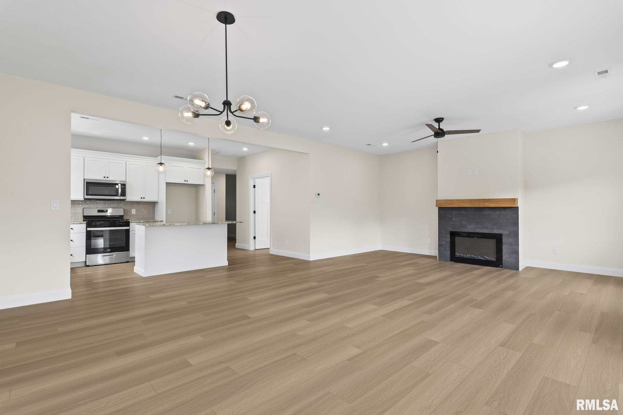 4232 WESTGATE Drive