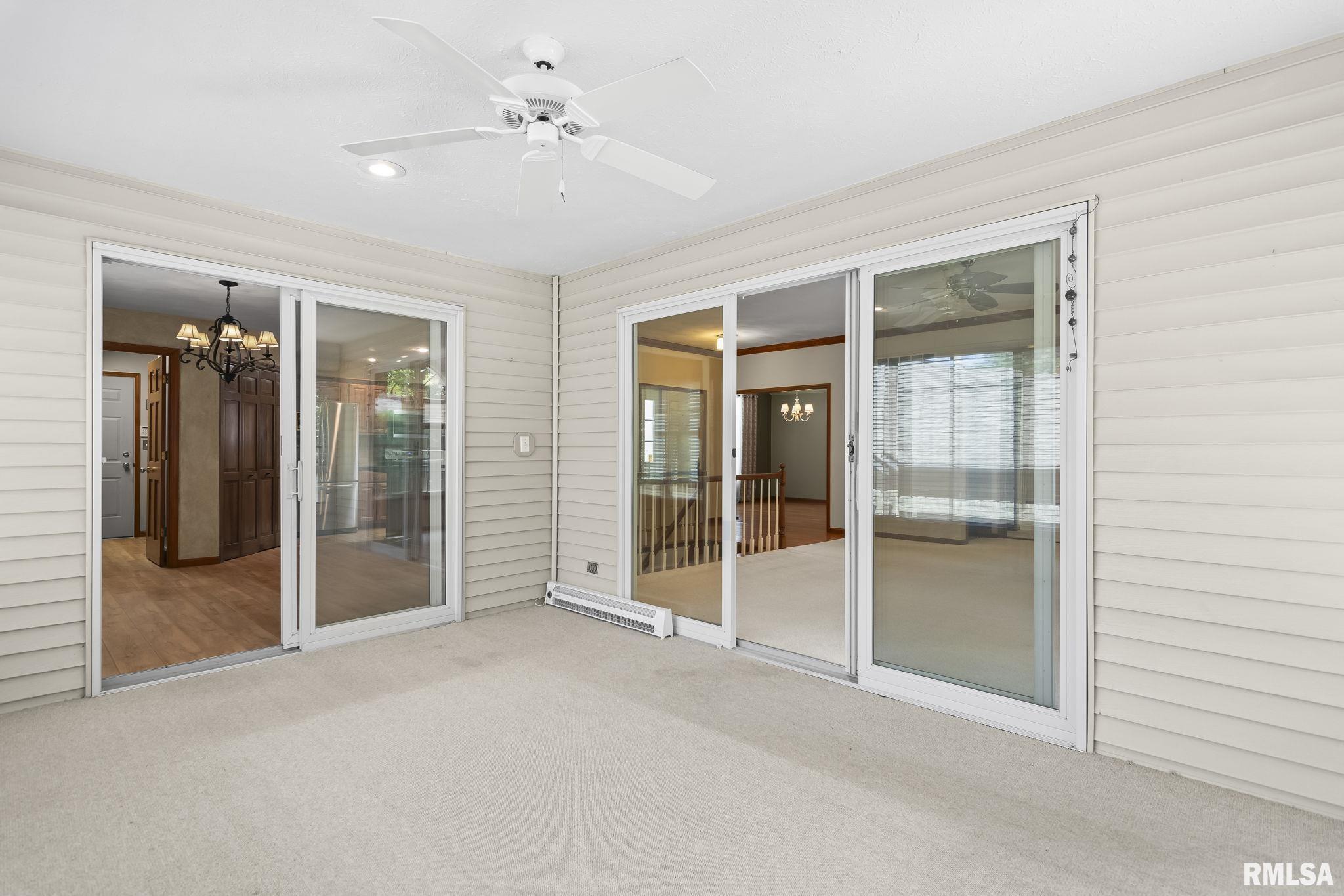 2526 CHAPEL HILL Drive