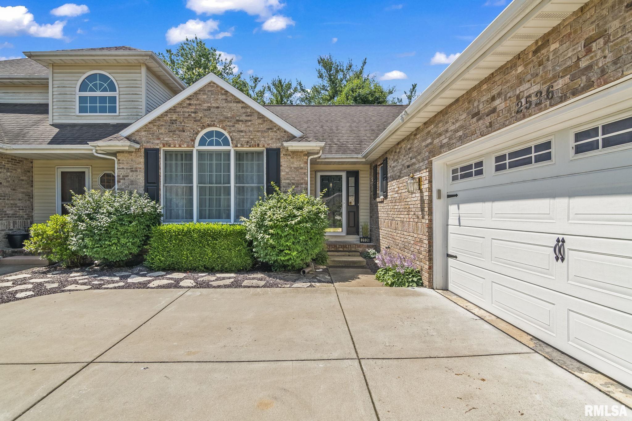 2526 CHAPEL HILL Drive