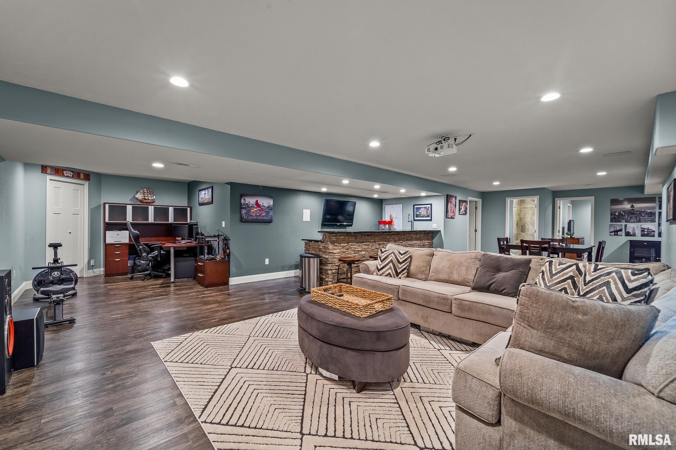 7301 Royal Troon Court