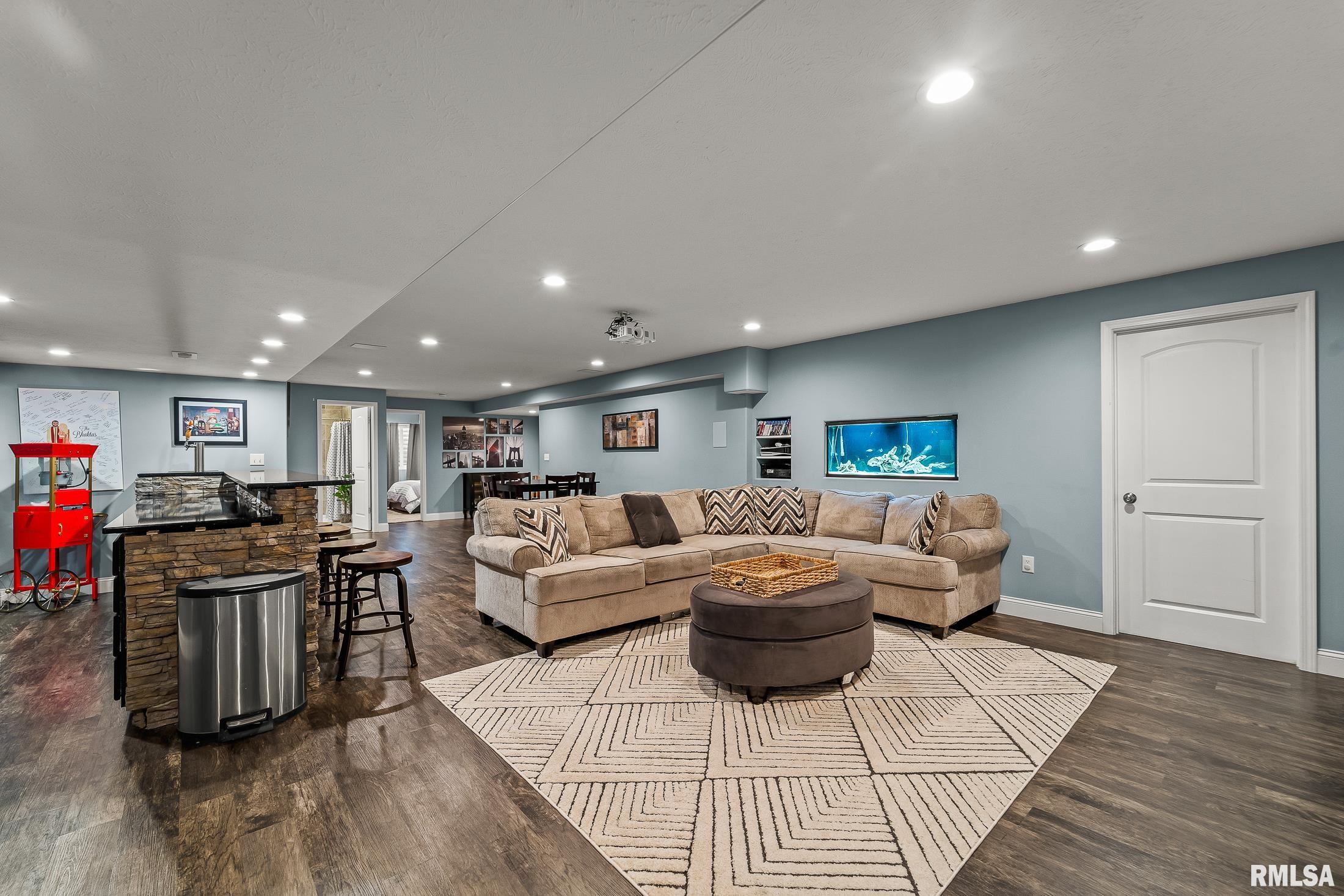 7301 Royal Troon Court