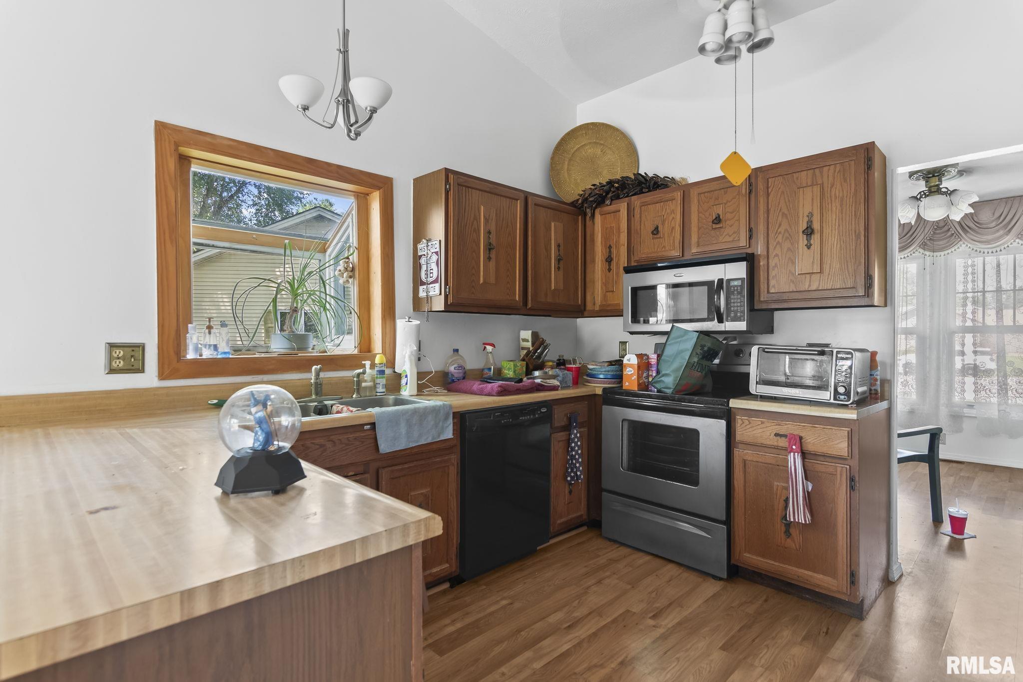 2924 Flowerbrook Court