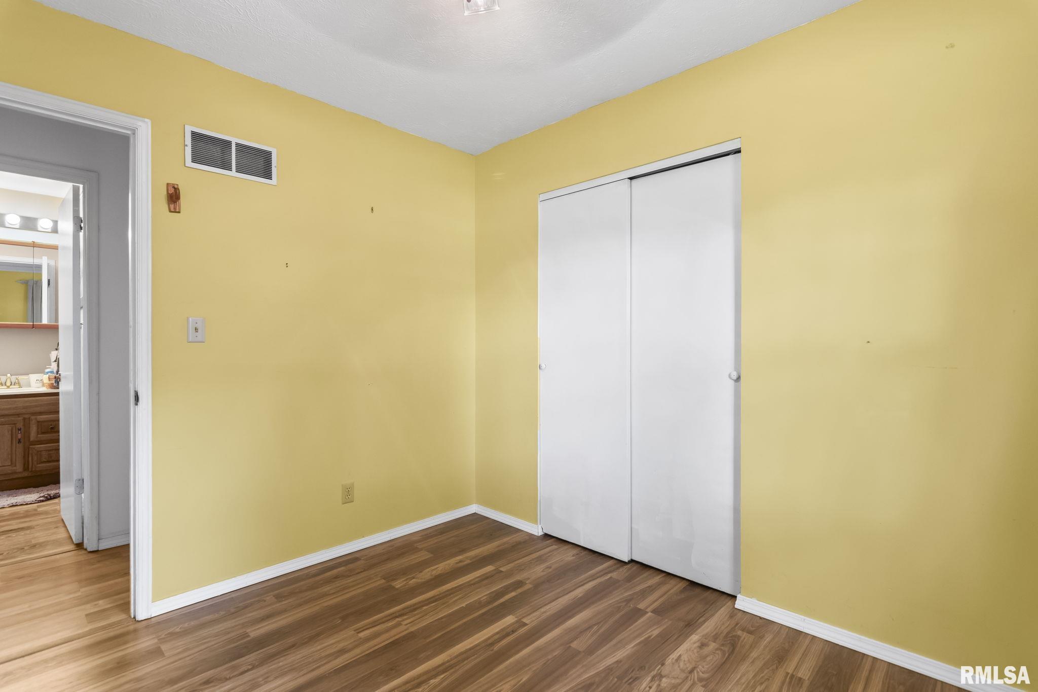 2924 Flowerbrook Court