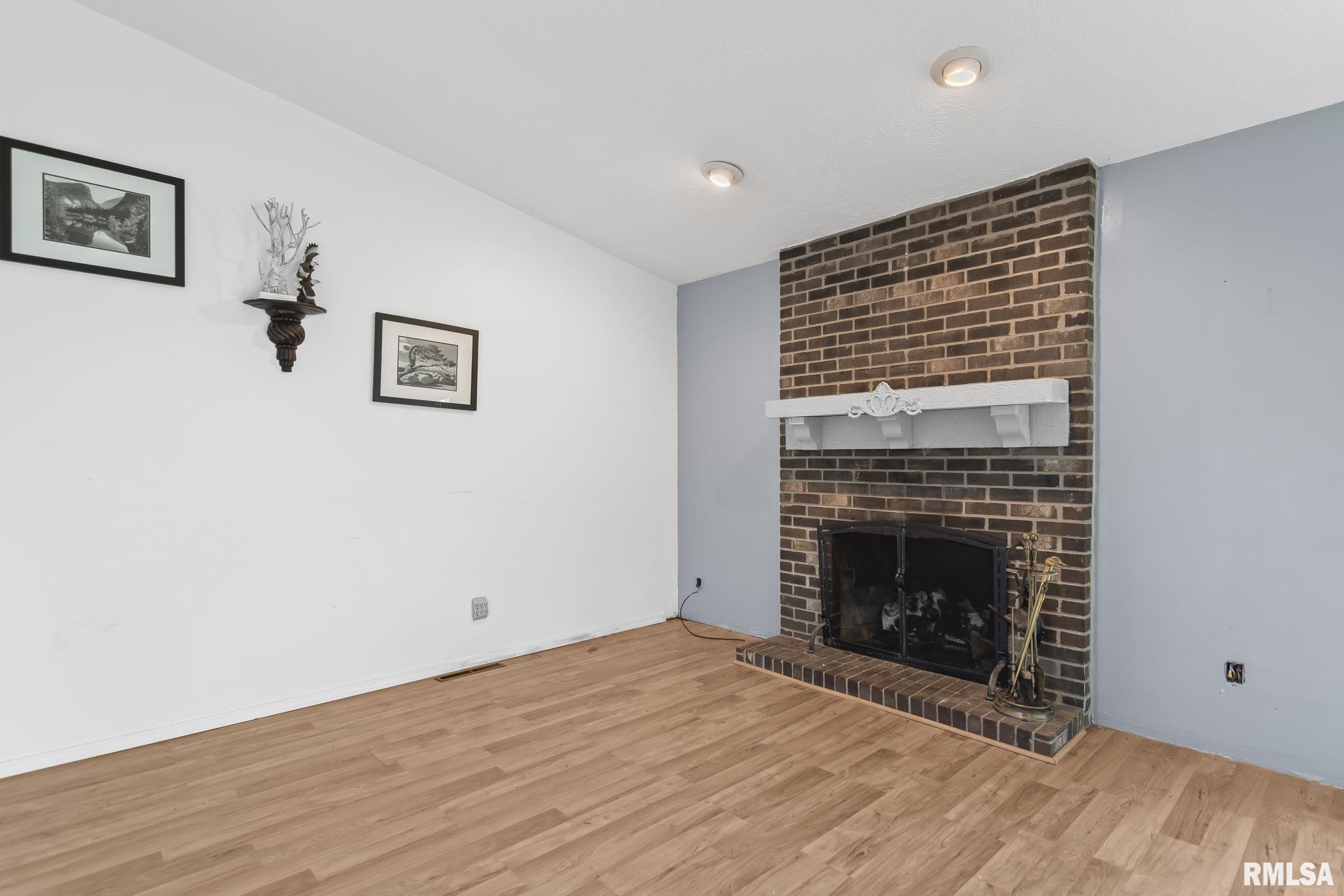 2924 Flowerbrook Court