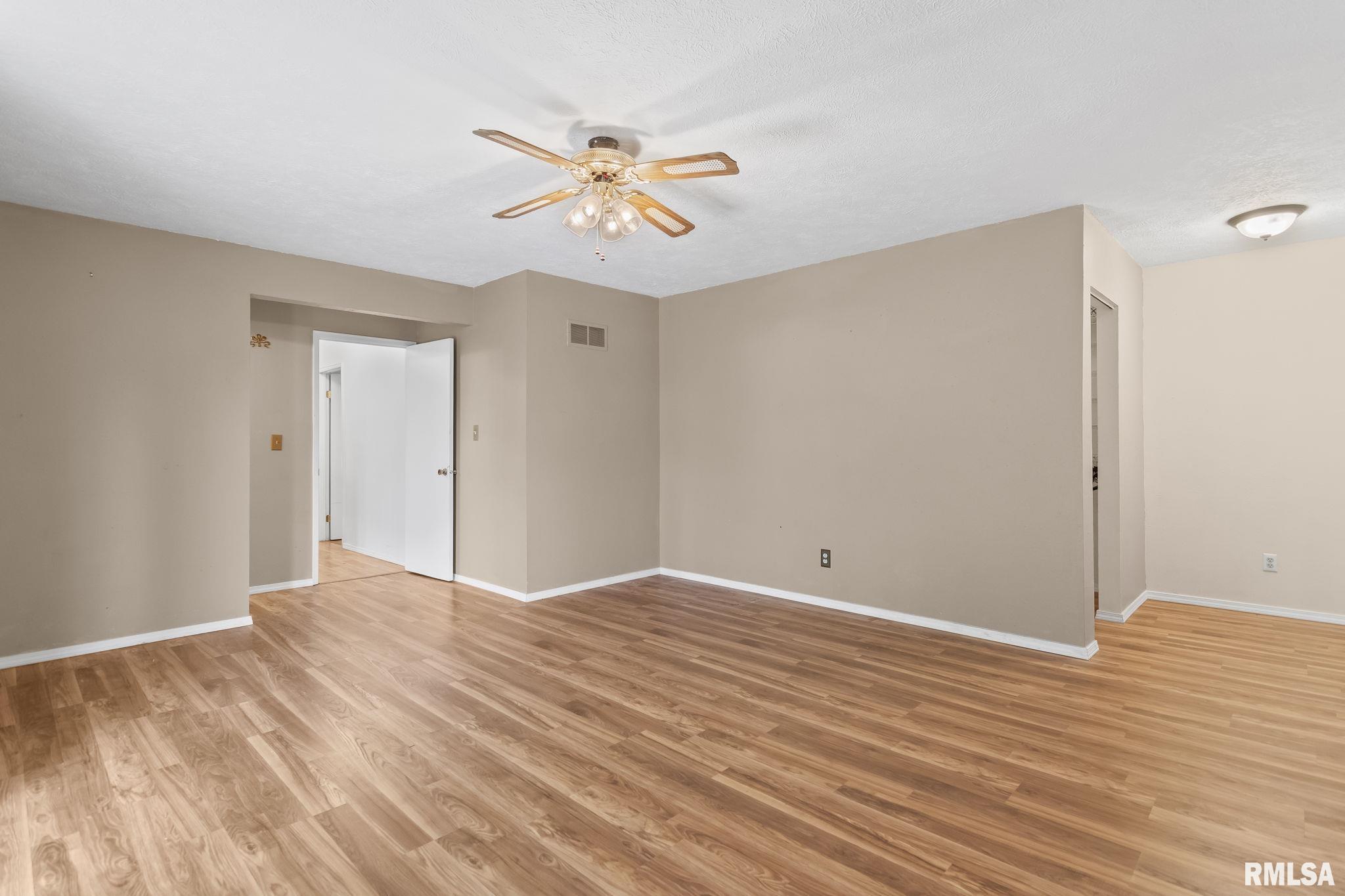 2924 Flowerbrook Court