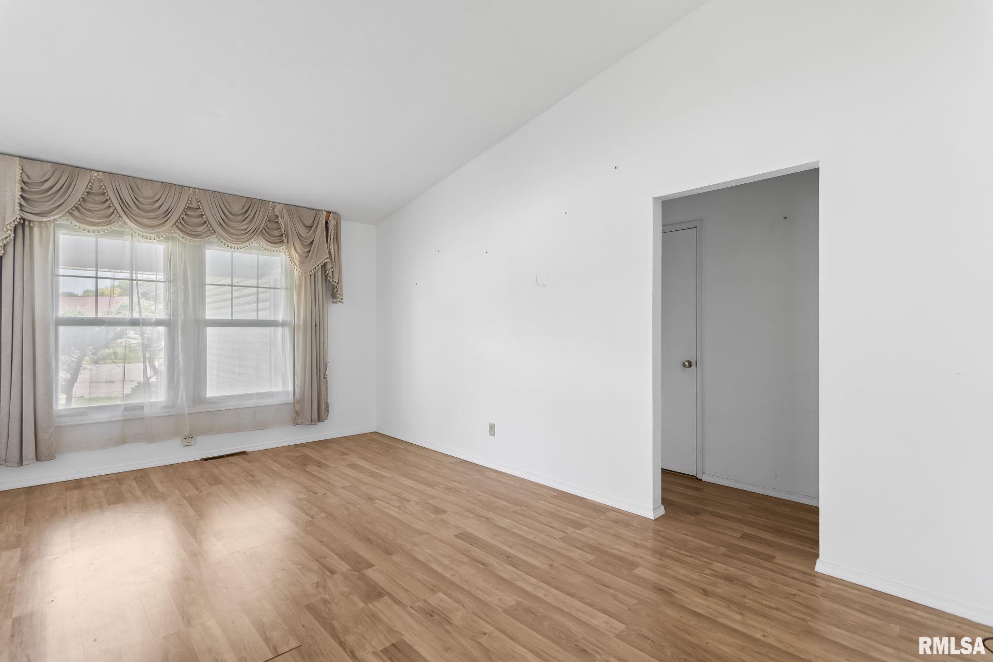 2924 Flowerbrook Court