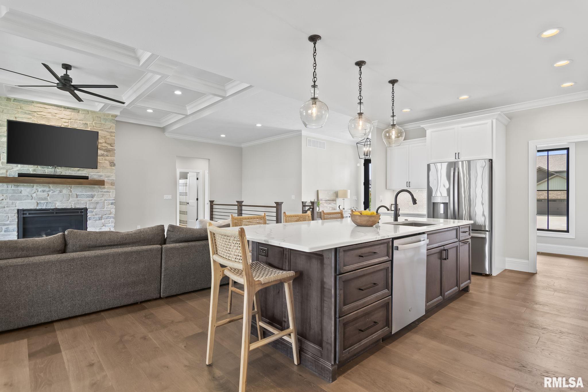 3613 PEACH TREE Drive
