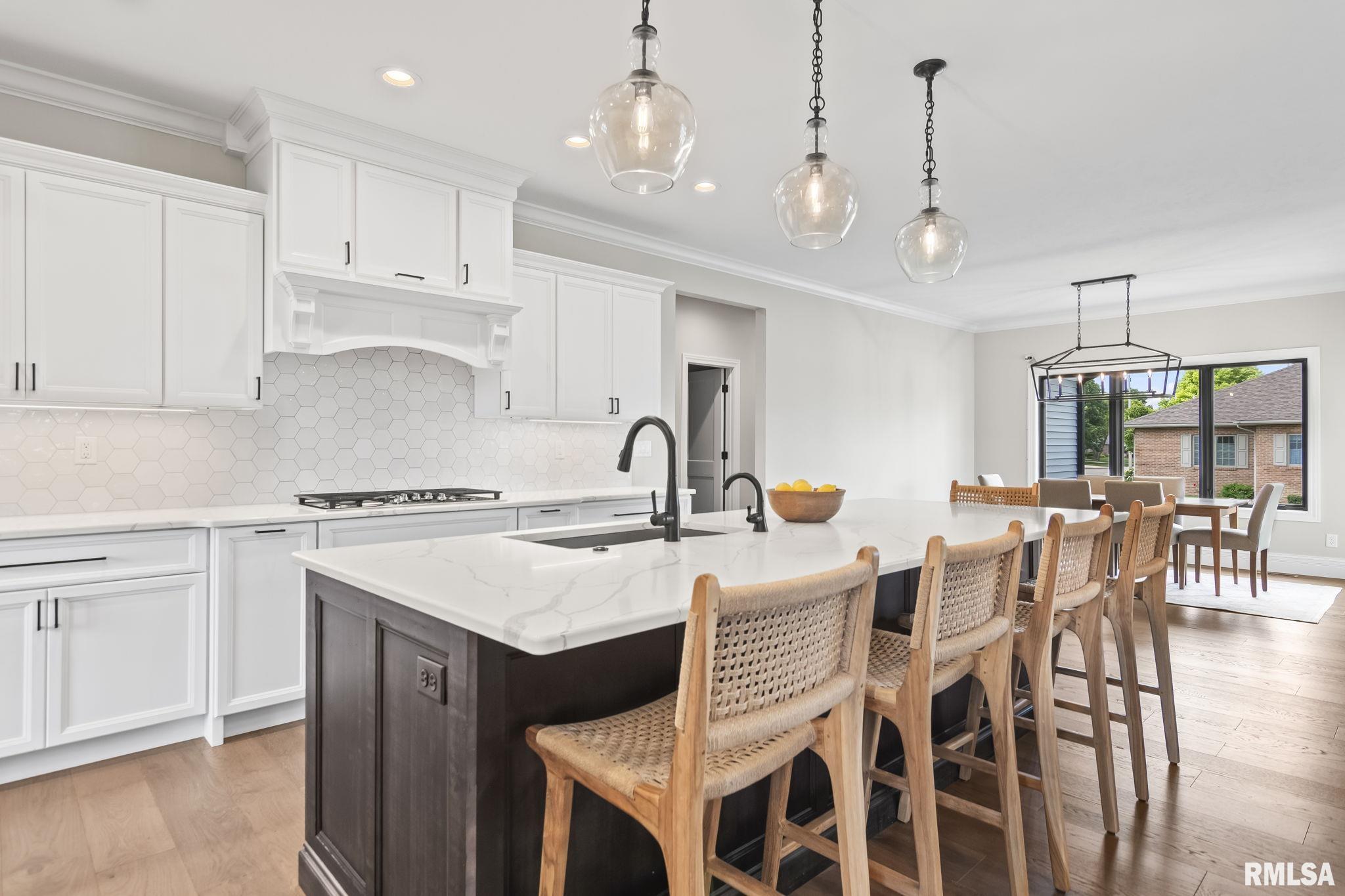 3613 PEACH TREE Drive