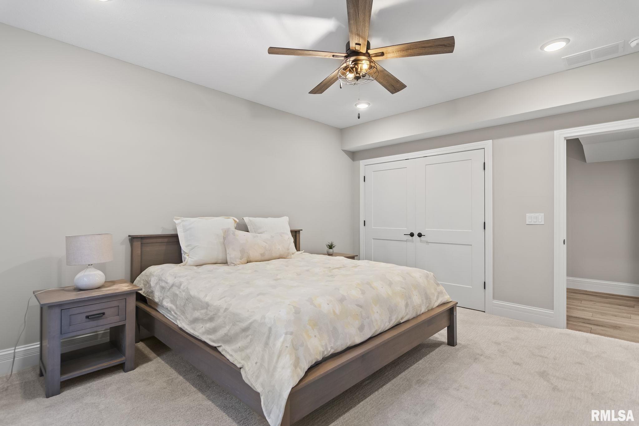 3613 PEACH TREE Drive