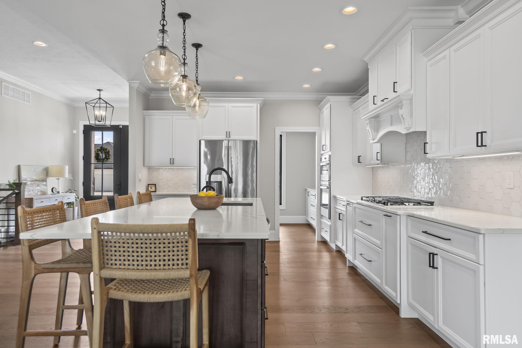 3613 PEACH TREE Drive