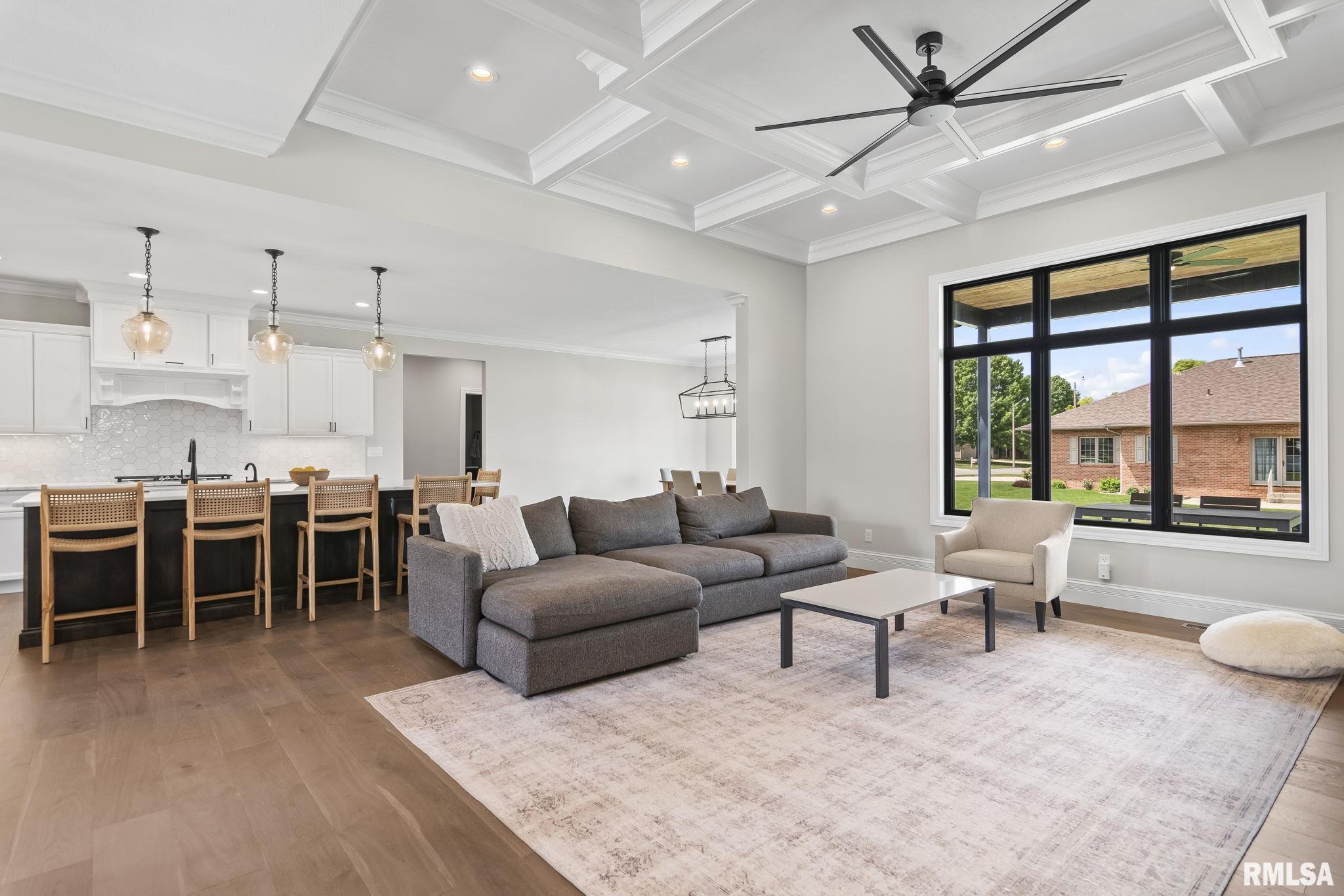3613 PEACH TREE Drive