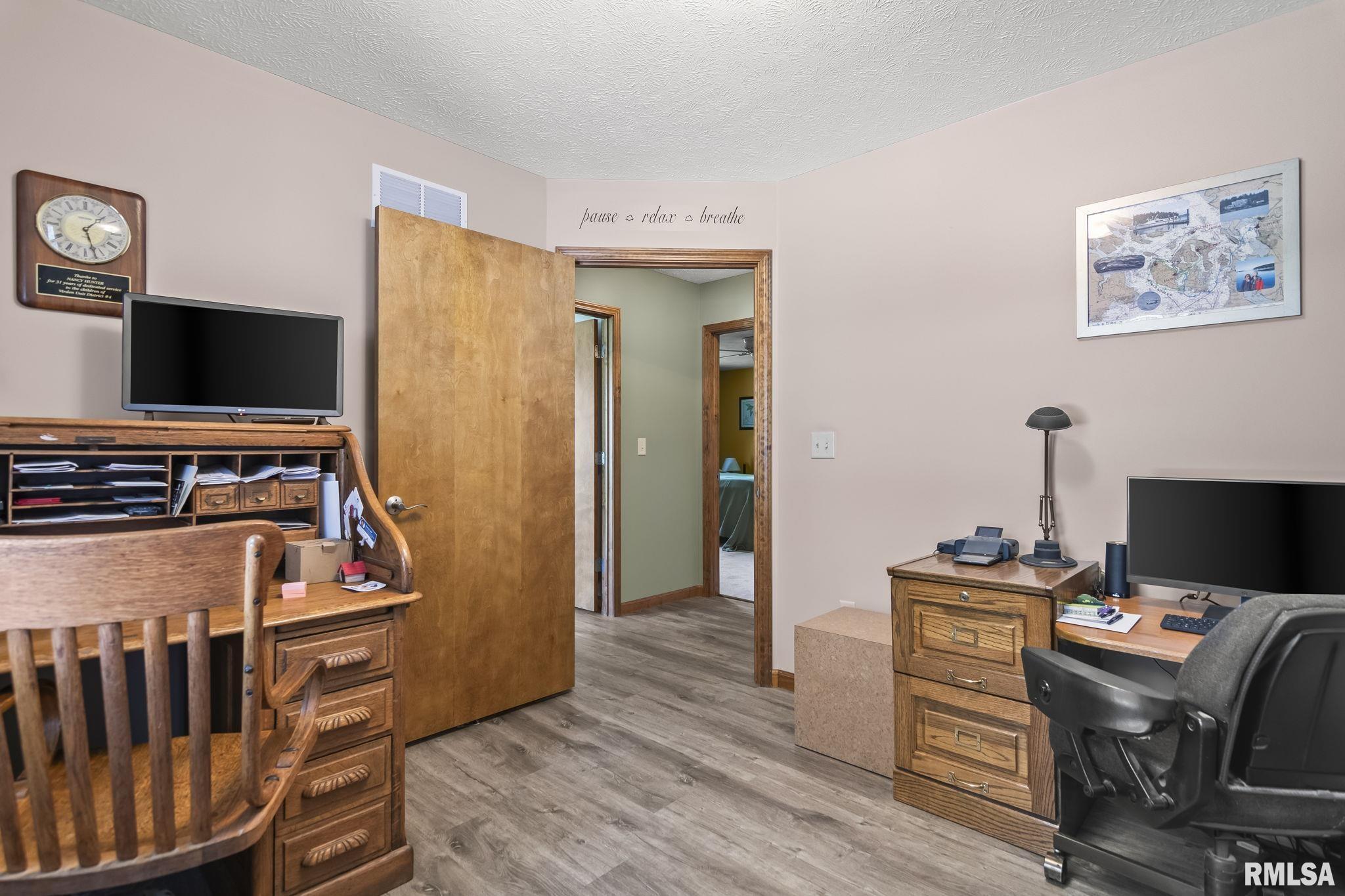 510 W ELM Street