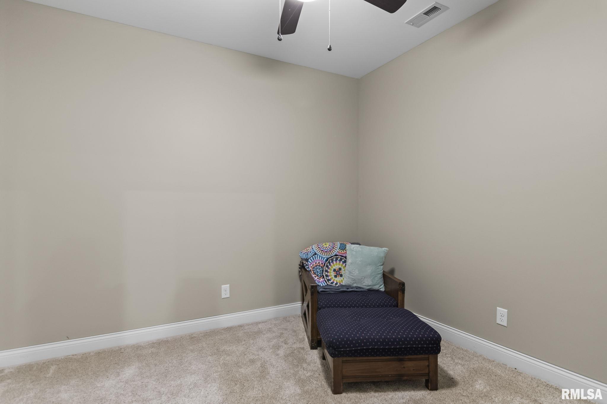 6644 REAGAN Drive