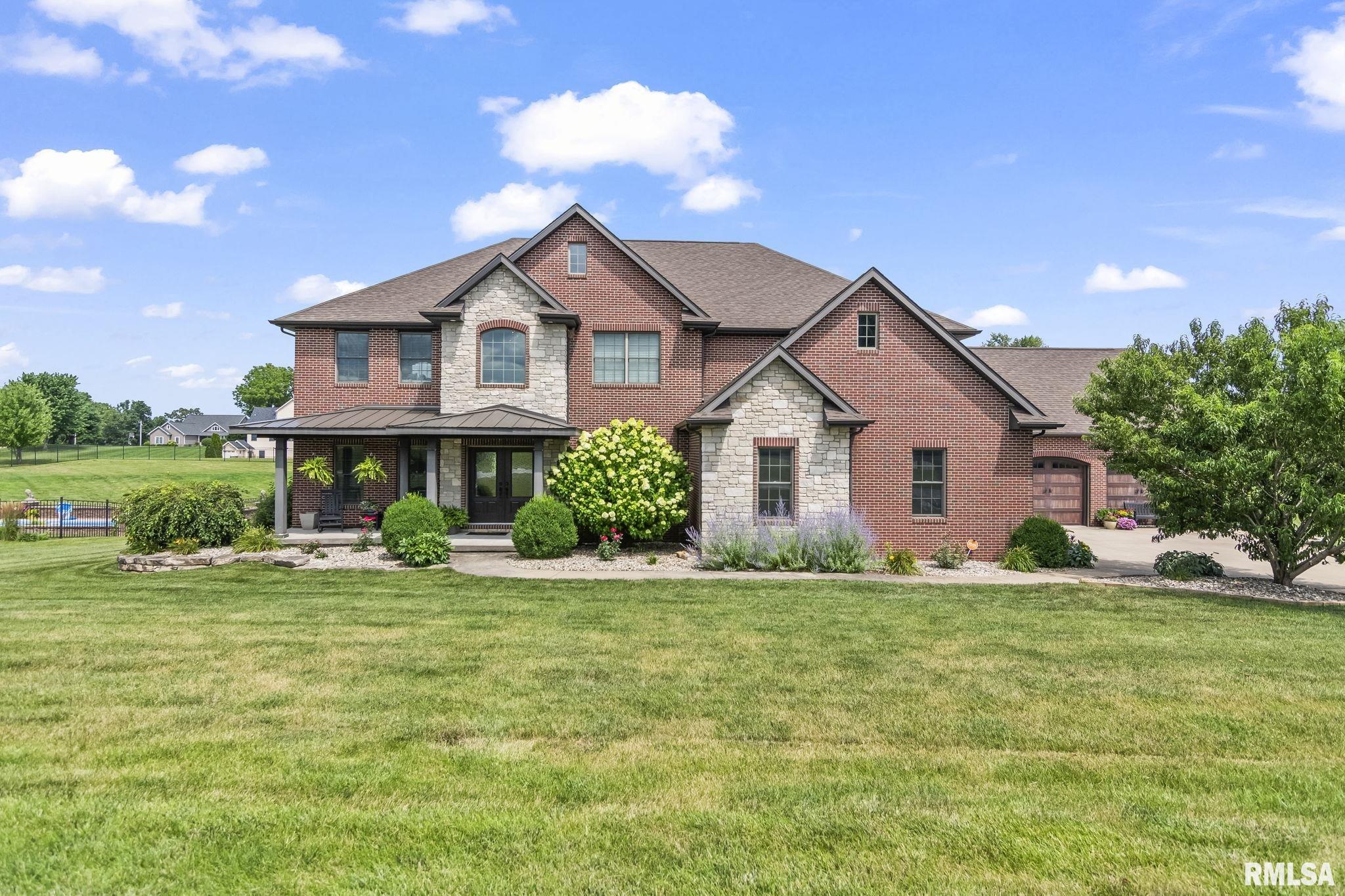 6644 REAGAN Drive