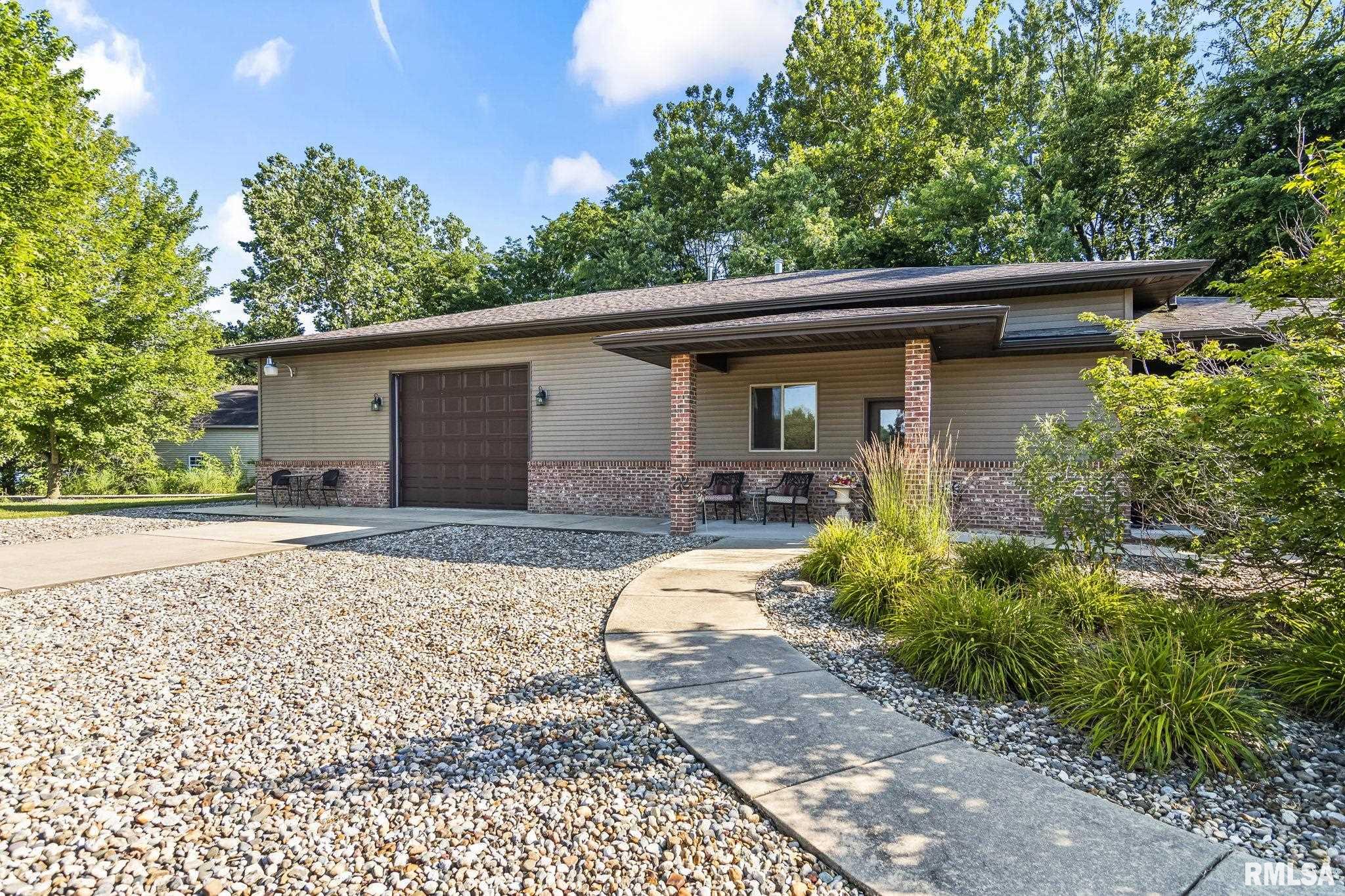 13599 WOODLAND Drive