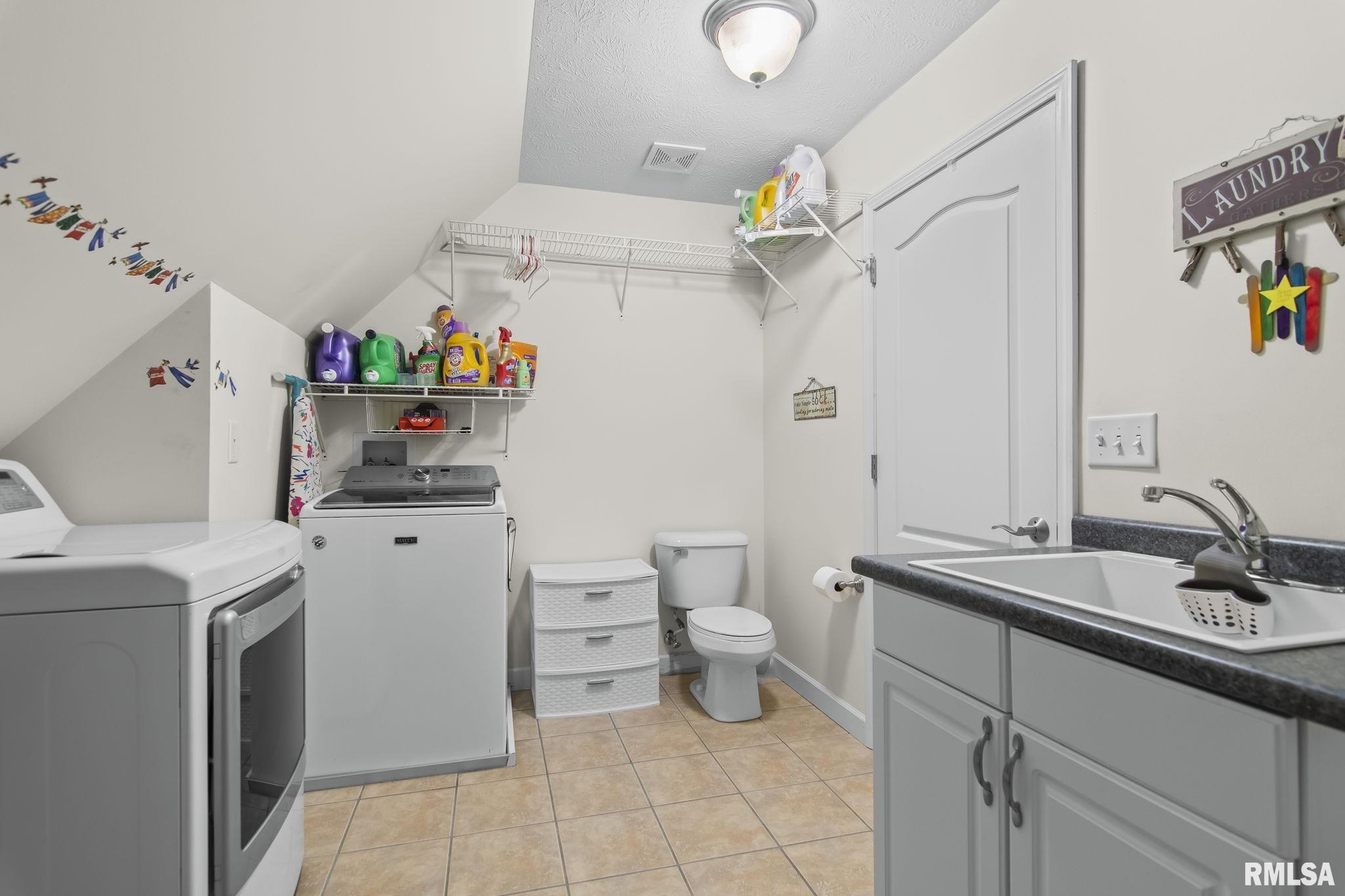 13599 WOODLAND Drive