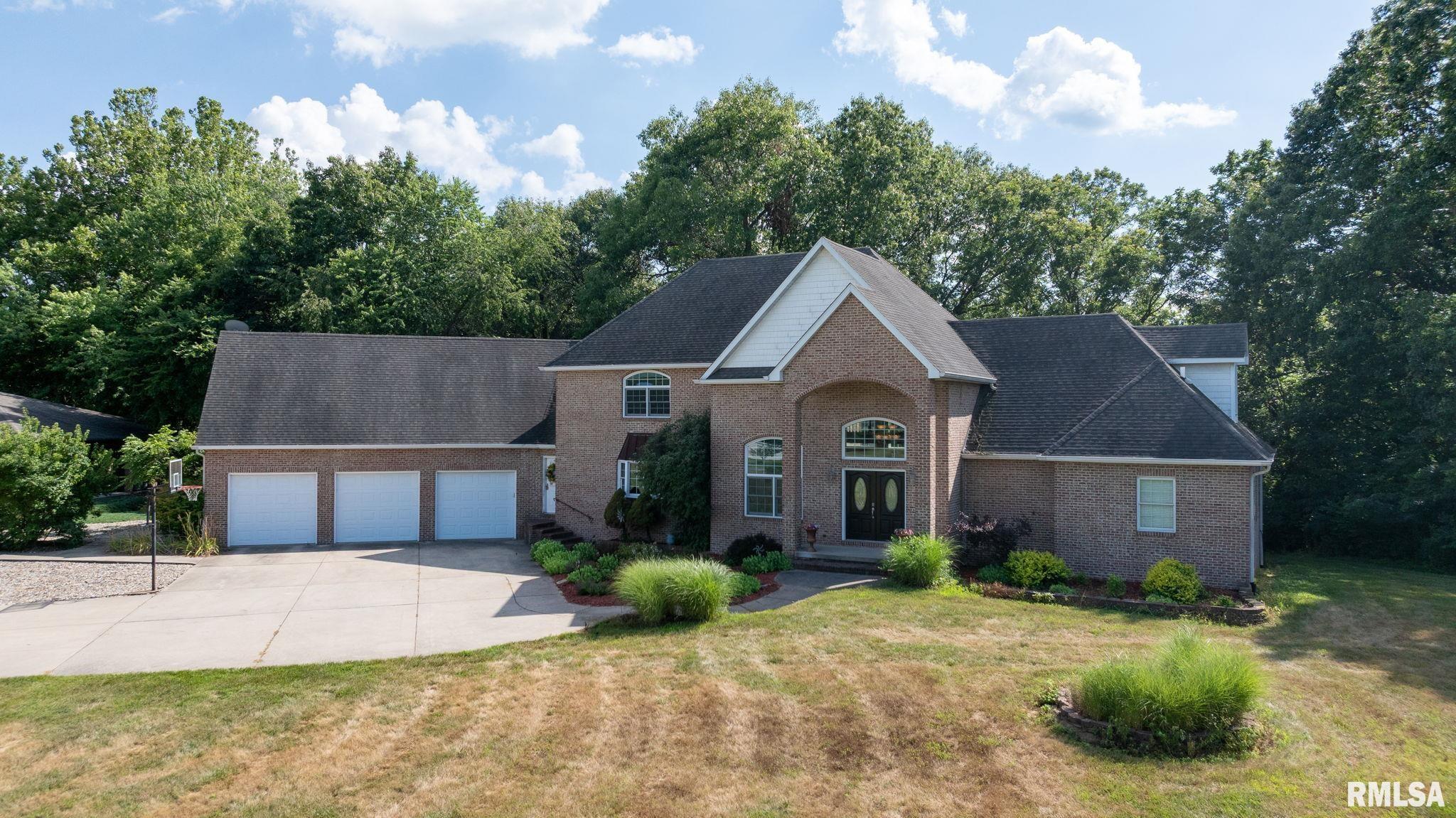 13599 WOODLAND Drive