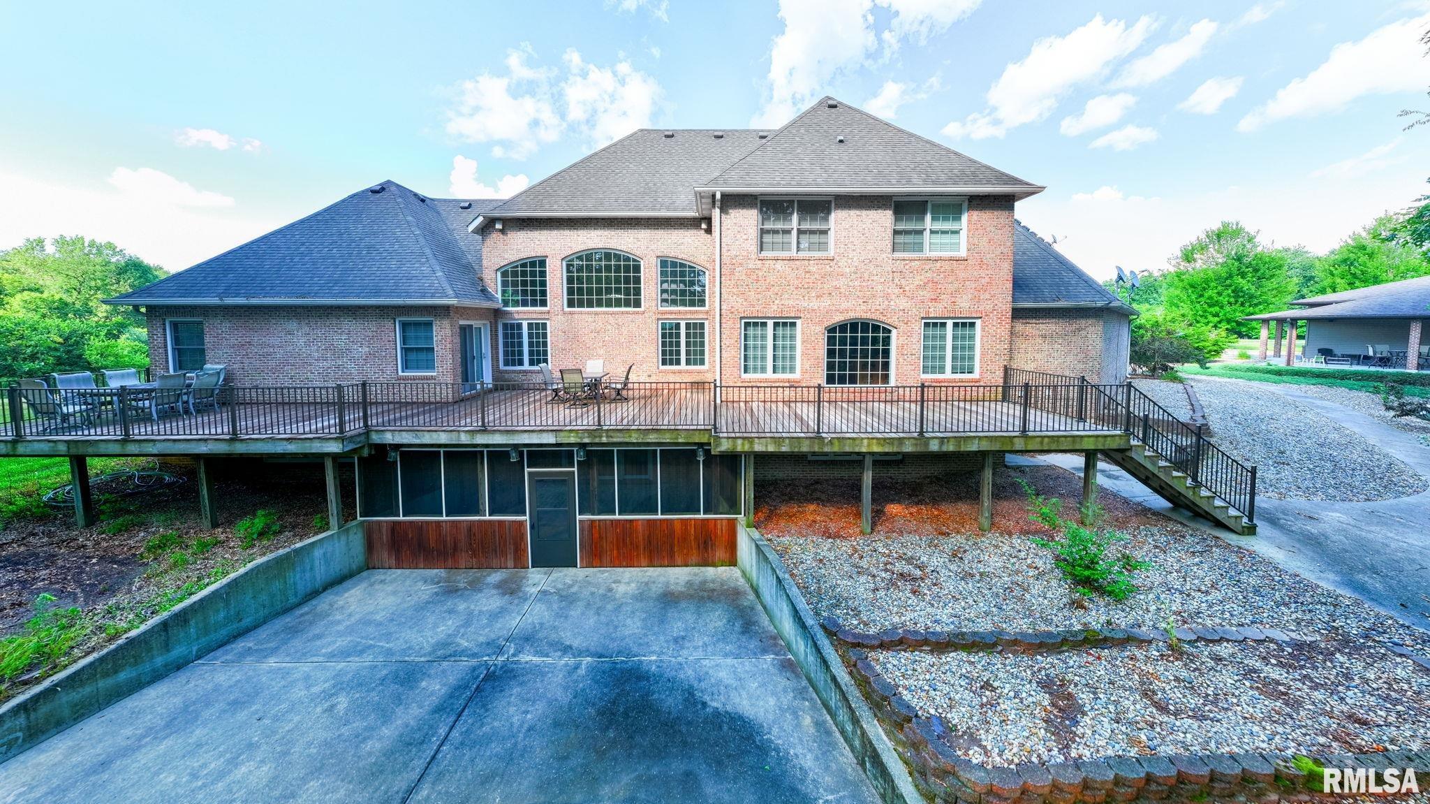 13599 WOODLAND Drive