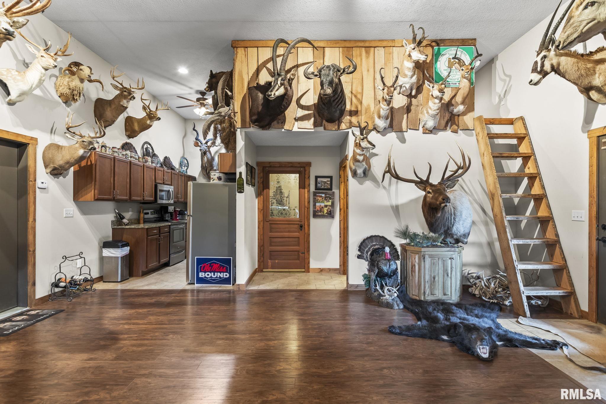 13599 WOODLAND Drive