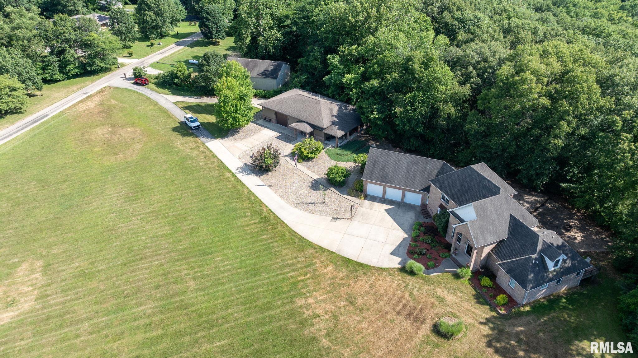 13599 WOODLAND Drive