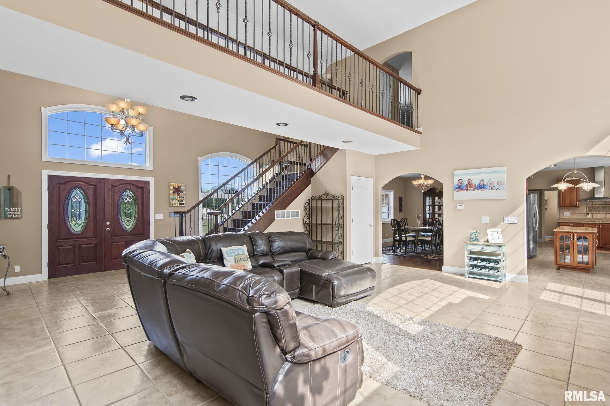 13599 WOODLAND Drive