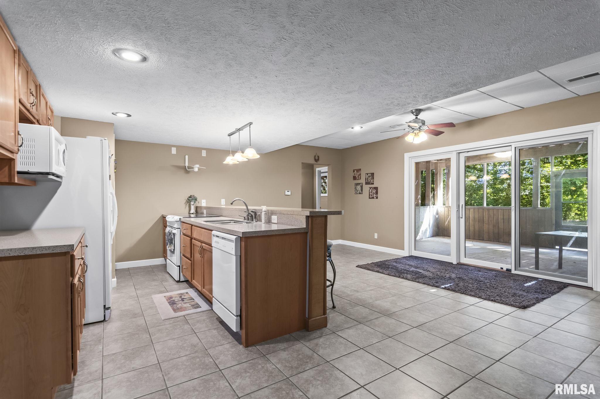 13599 WOODLAND Drive