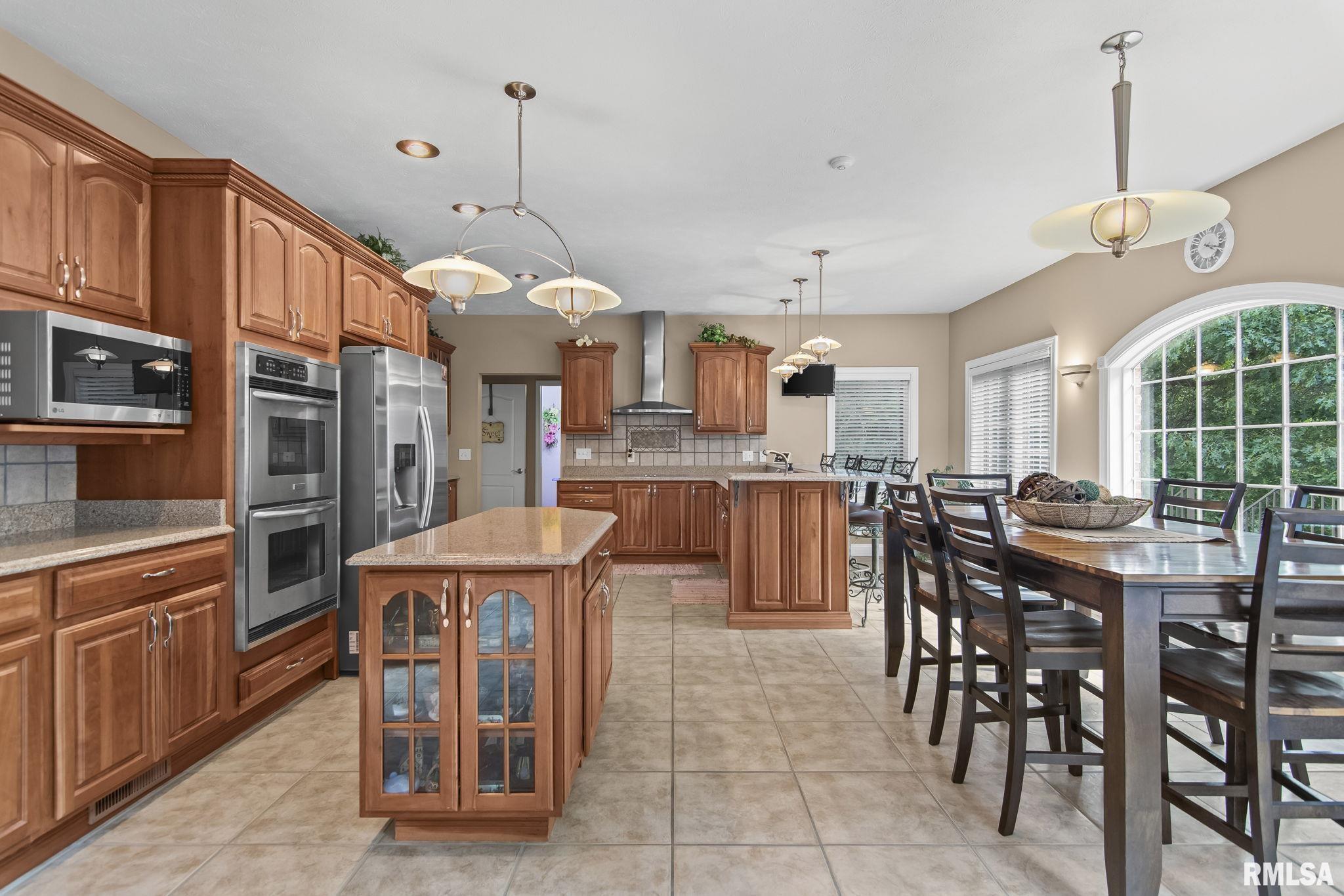 13599 WOODLAND Drive