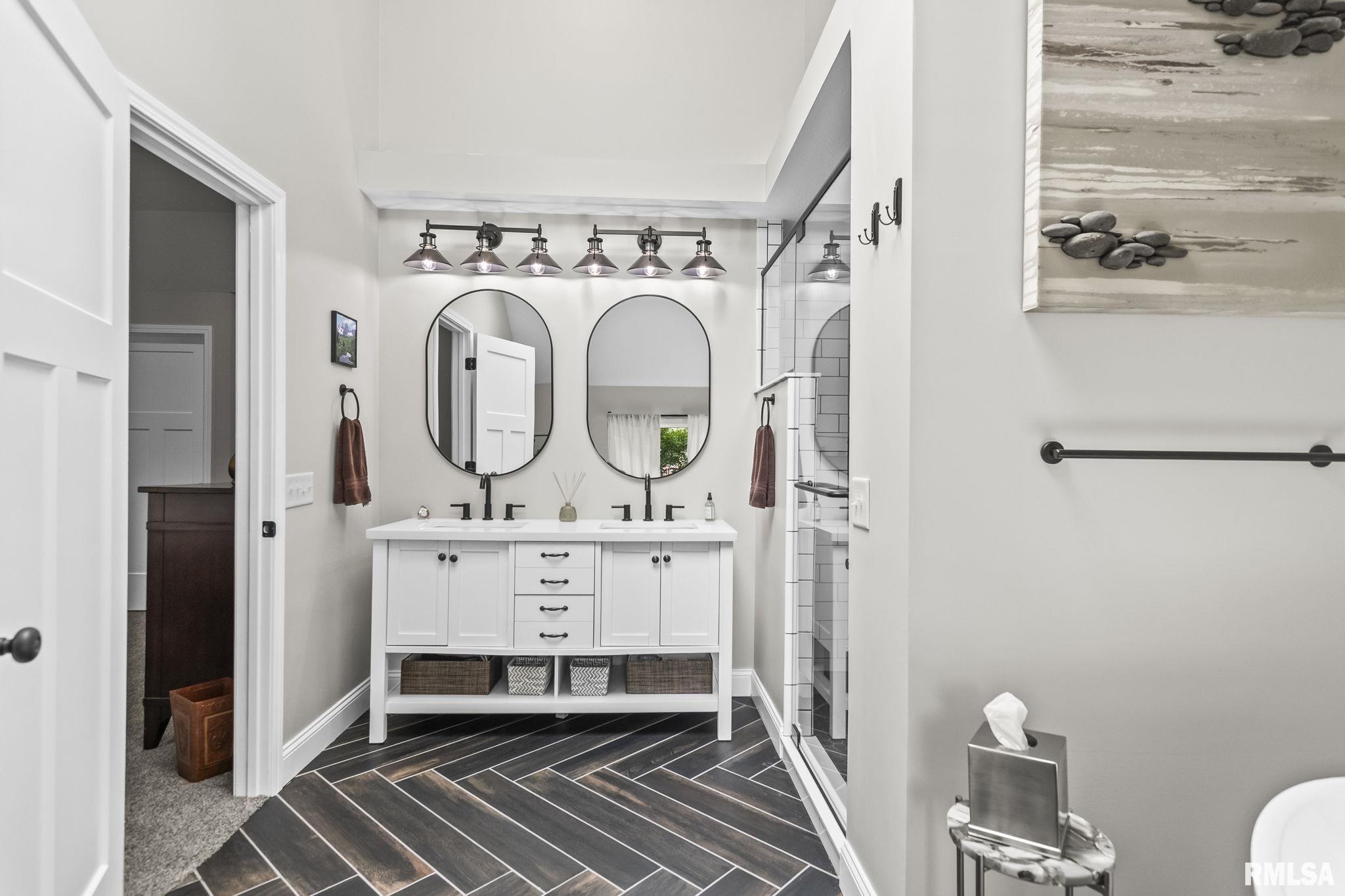 2905 Cider Mill Road