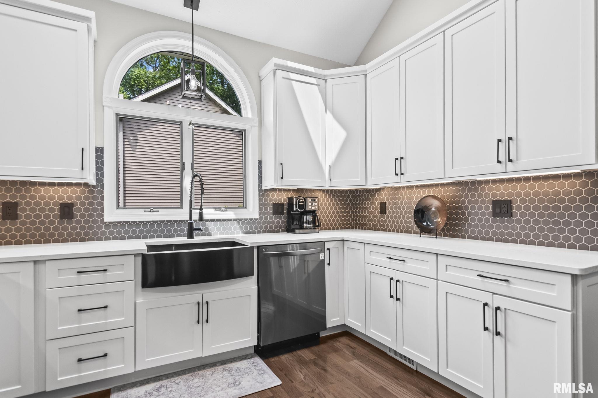 2905 Cider Mill Road